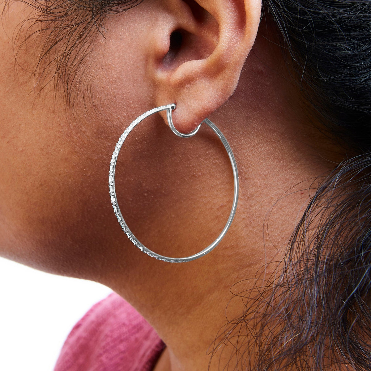 10K White Gold 1/2 Cttw Baguette and Round Alternating Diamond Hoop Earrings (I - J Color, I2 - I3 Clarity) - LinkagejewelrydesignLinkagejewelrydesign
