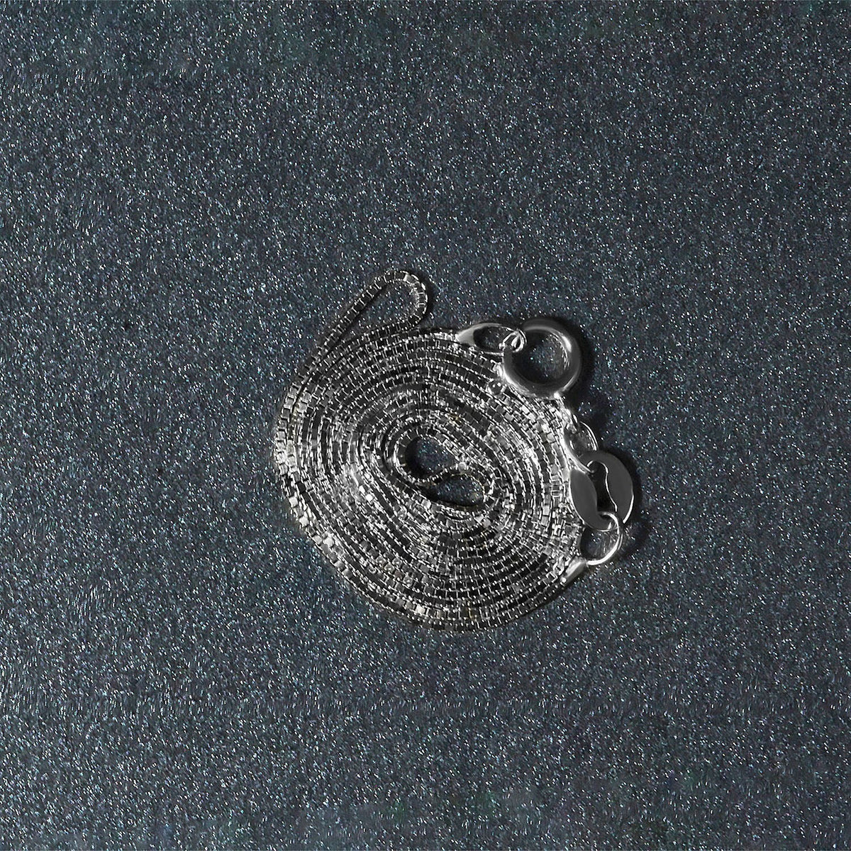 10k White Gold Classic Box Chain 0.6mm - LinkagejewelrydesignLinkagejewelrydesign