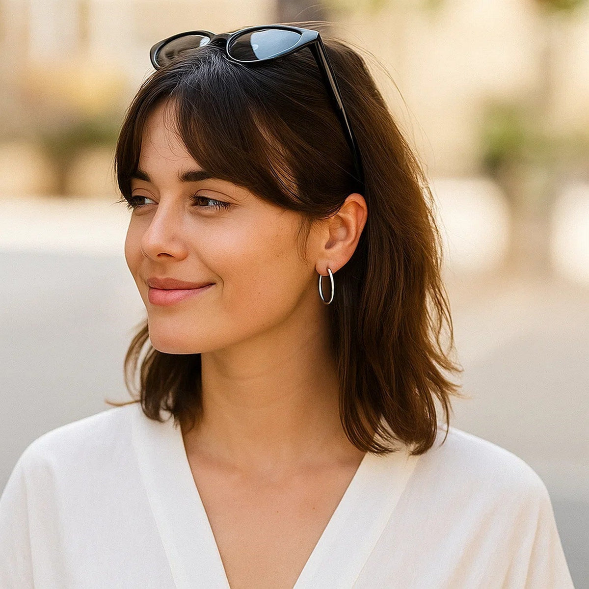 10k White Gold Polished Hoop Earrings (25 mm) - LinkagejewelrydesignLinkagejewelrydesign