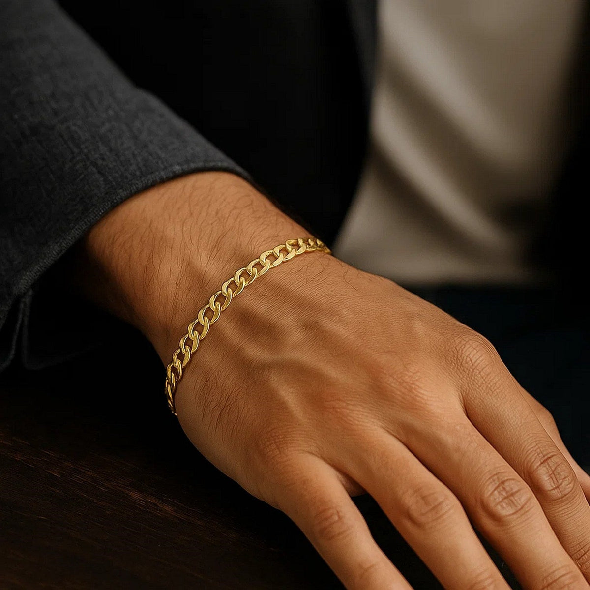 10k Yellow Gold Curb Bracelet (4.70 mm) - LinkagejewelrydesignLinkagejewelrydesign