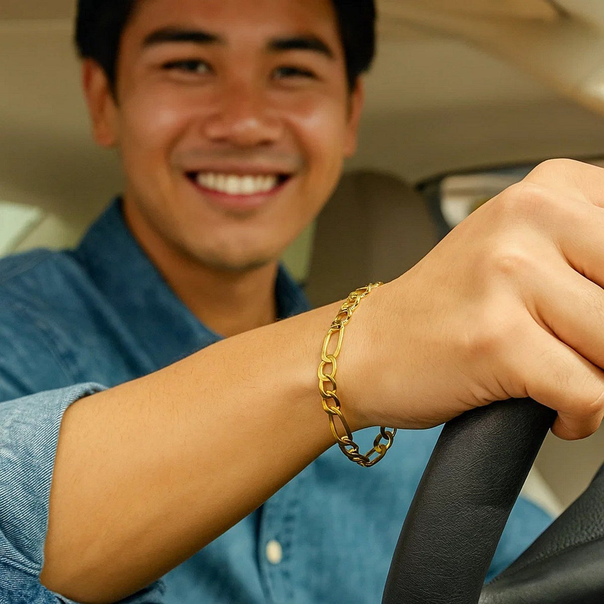 10k Yellow Gold Lite Figaro Bracelet (5.60 mm) - LinkagejewelrydesignLinkagejewelrydesign