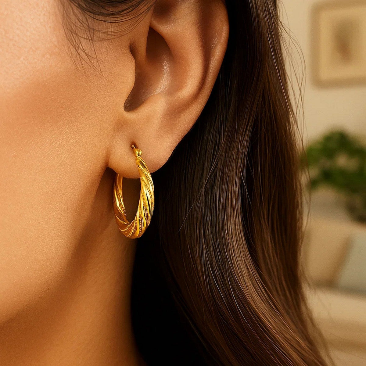 10k Yellow Gold Textured Graduated Twist Hoop Earrings - LinkagejewelrydesignLinkagejewelrydesign