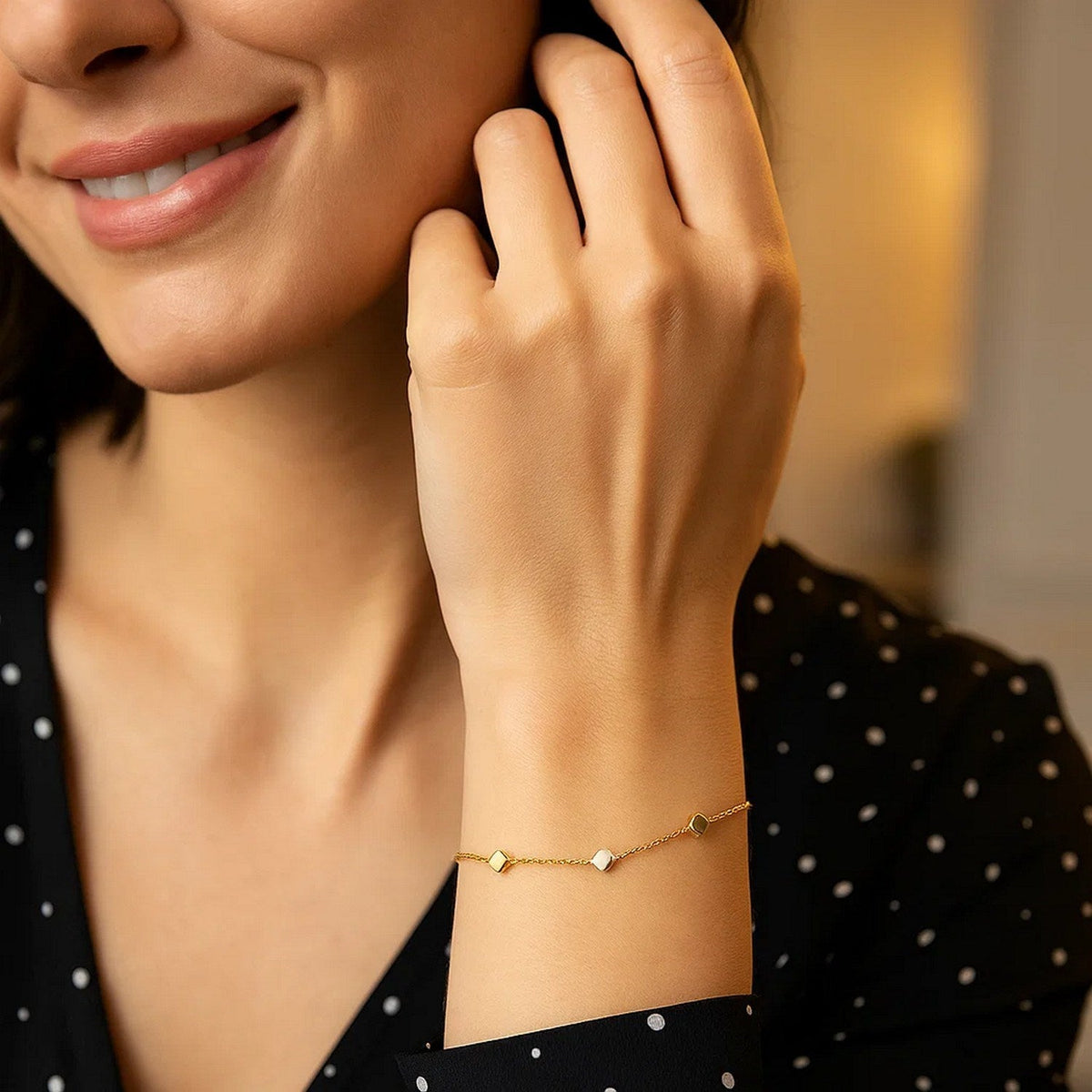 14k Two Tone Gold Bracelet with Polished Cubes - LinkagejewelrydesignLinkagejewelrydesign