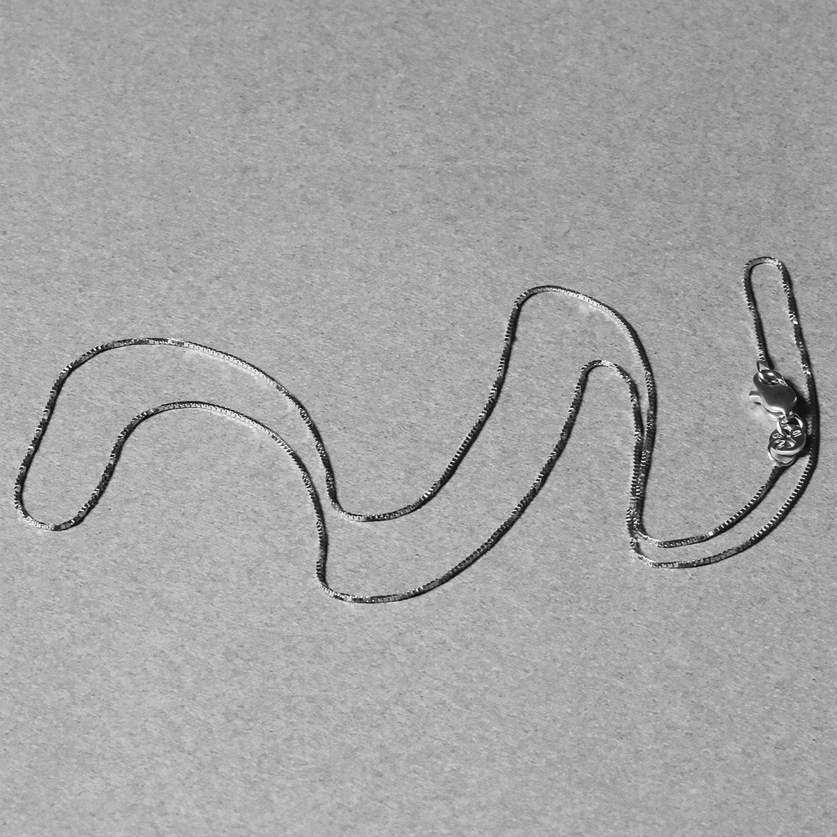 14k White Gold Classic Box Chain 0.6mm - LinkagejewelrydesignLinkagejewelrydesign