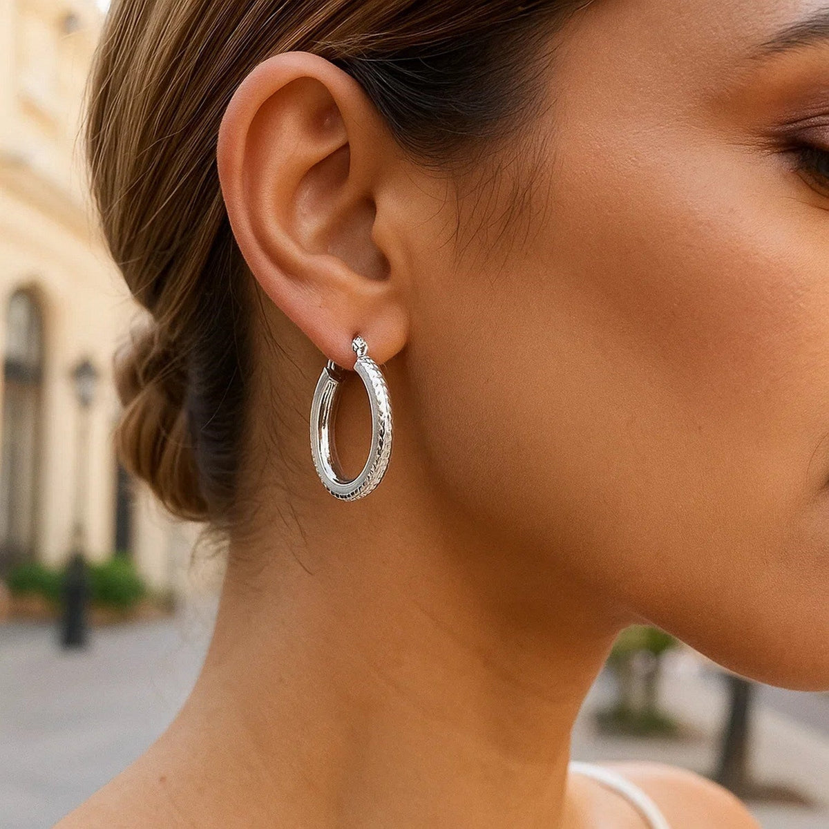 14k White Gold Diamond Cut Textured Oval Hoop Earrings. - LinkagejewelrydesignLinkagejewelrydesign