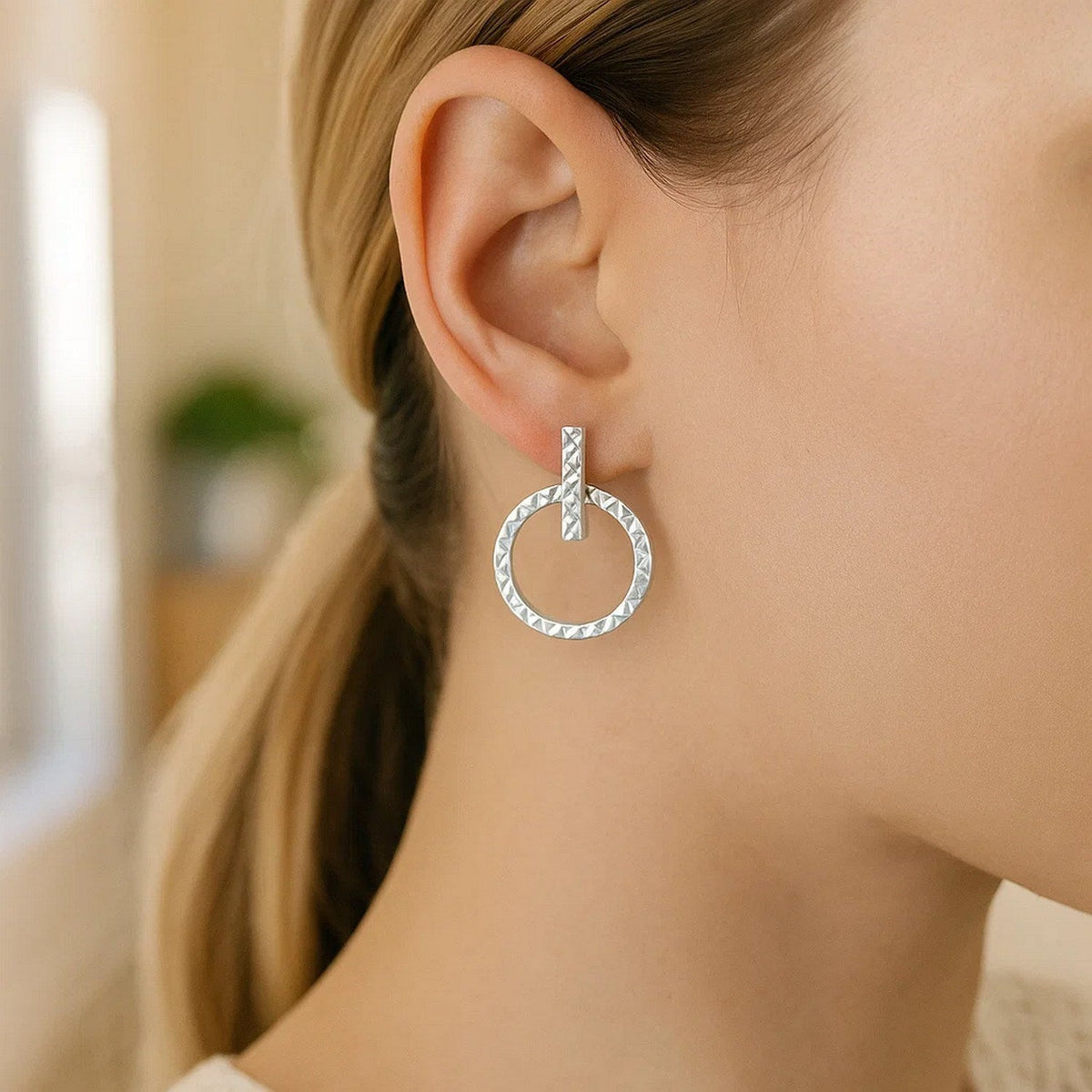 14k White Gold Textured Circle and Bar Post Earrings - LinkagejewelrydesignLinkagejewelrydesign