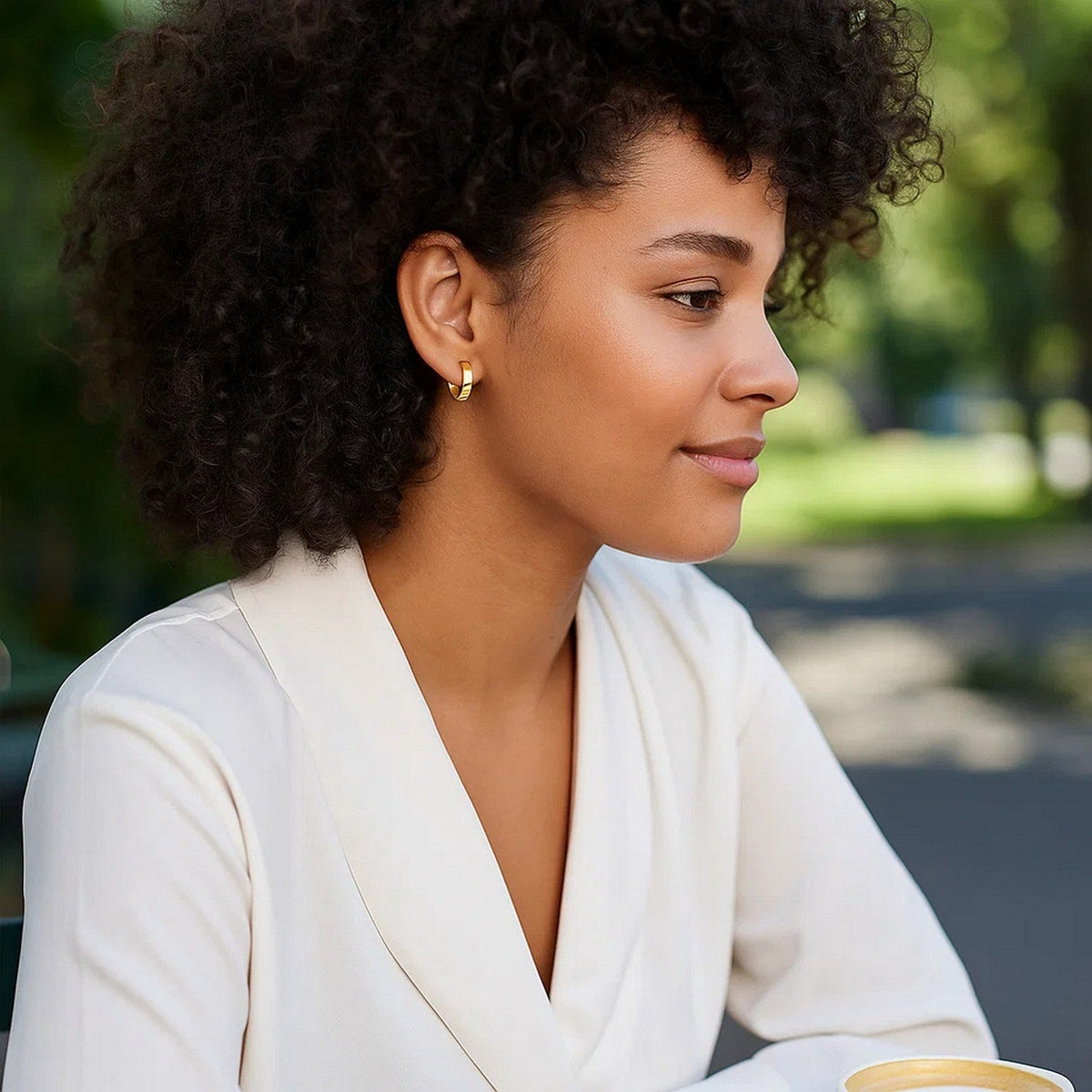 14k Yellow Gold Flat Side Small Hoop Earrings(3x10mm) - LinkagejewelrydesignLinkagejewelrydesign