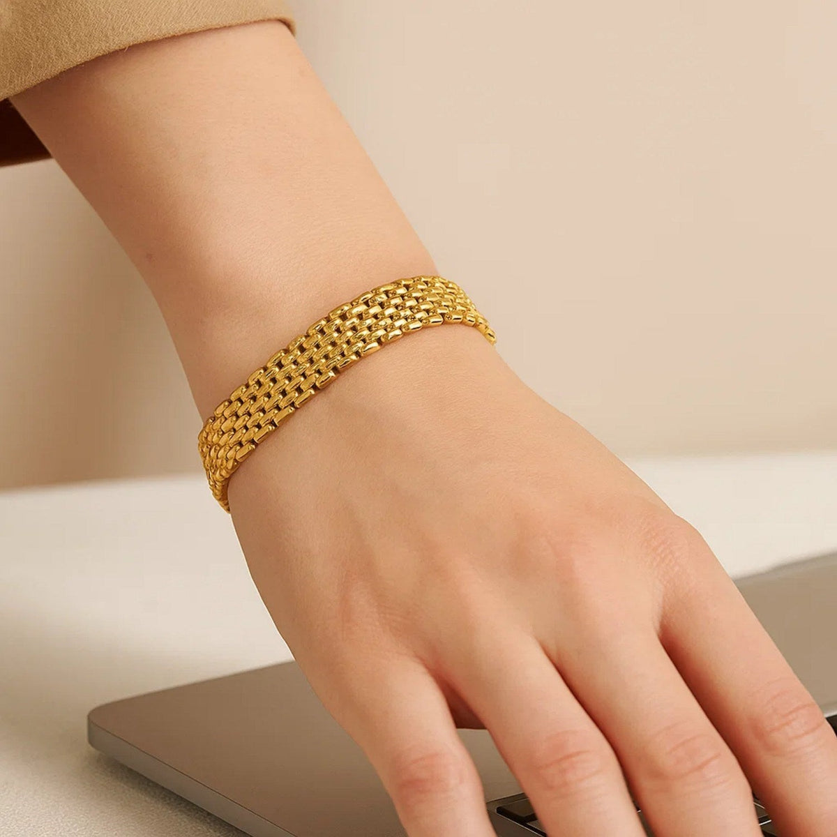 14k Yellow Gold Flexible Panther 9.0mm Line Bracelet - LinkagejewelrydesignLinkagejewelrydesign
