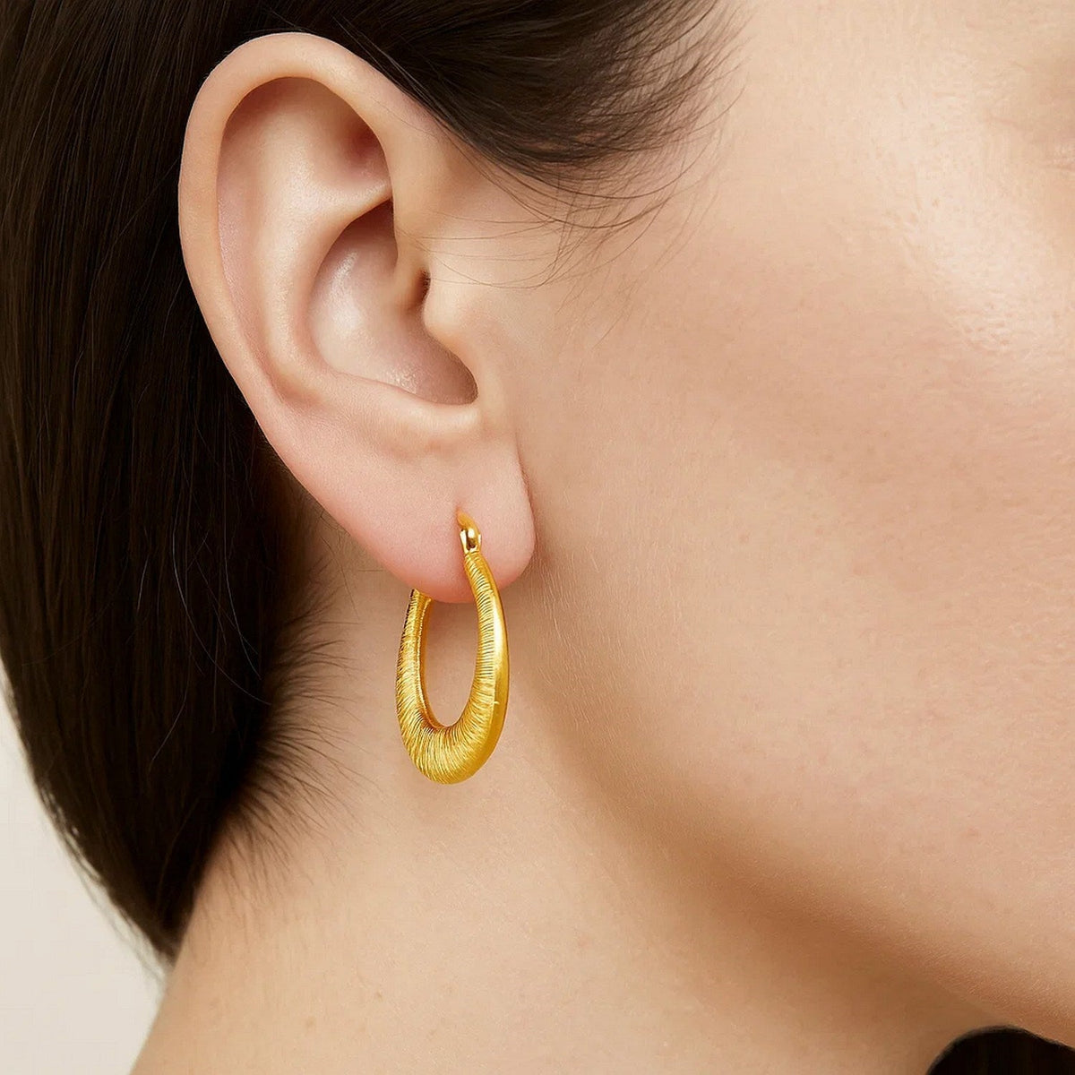 14k Yellow Gold Graduated Round Textured Hoop Earrings - LinkagejewelrydesignLinkagejewelrydesign