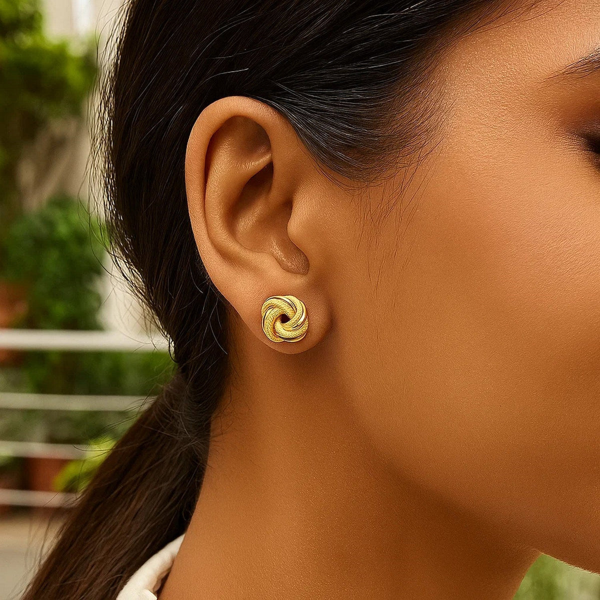 14k Yellow Gold Intertwined Love Knot Stud Earrings - LinkagejewelrydesignLinkagejewelrydesign