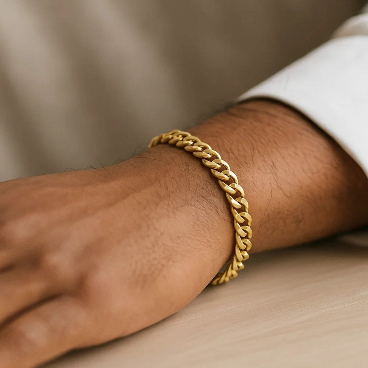 14k Yellow Gold Miami Cuban Semi Solid Bracelet (7.00 mm) - LinkagejewelrydesignLinkagejewelrydesign