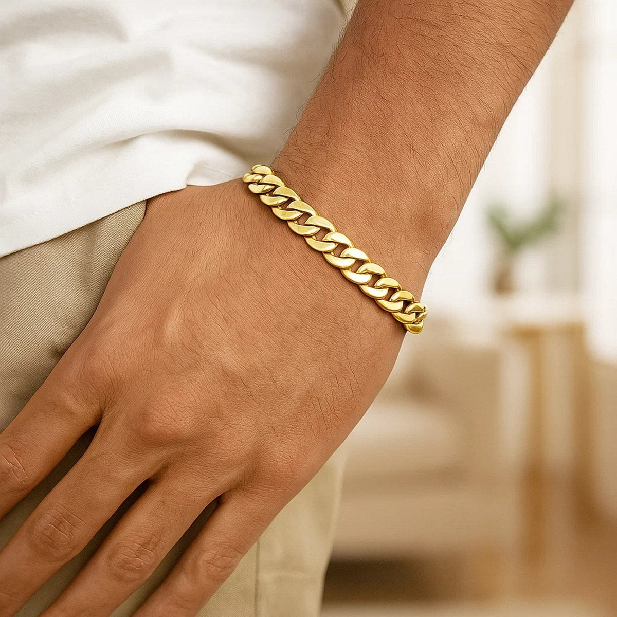 14k Yellow Gold Miami Cuban Semi Solid Bracelet (8.00 mm) - LinkagejewelrydesignLinkagejewelrydesign