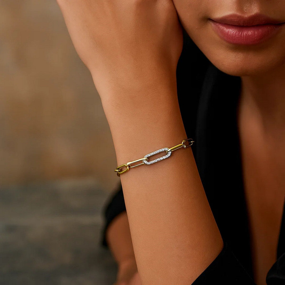 14k Yellow Gold Paperclip Chain Bracelet with Diamond Link (6.00 mm) - LinkagejewelrydesignLinkagejewelrydesign