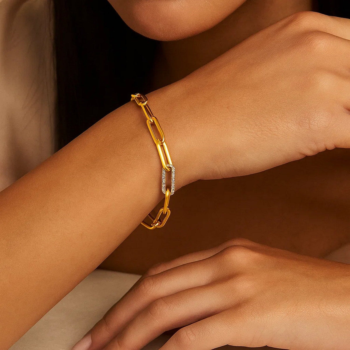14k Yellow Gold Paperclip Chain Bracelet with Diamond Link (6.00 mm) - LinkagejewelrydesignLinkagejewelrydesign