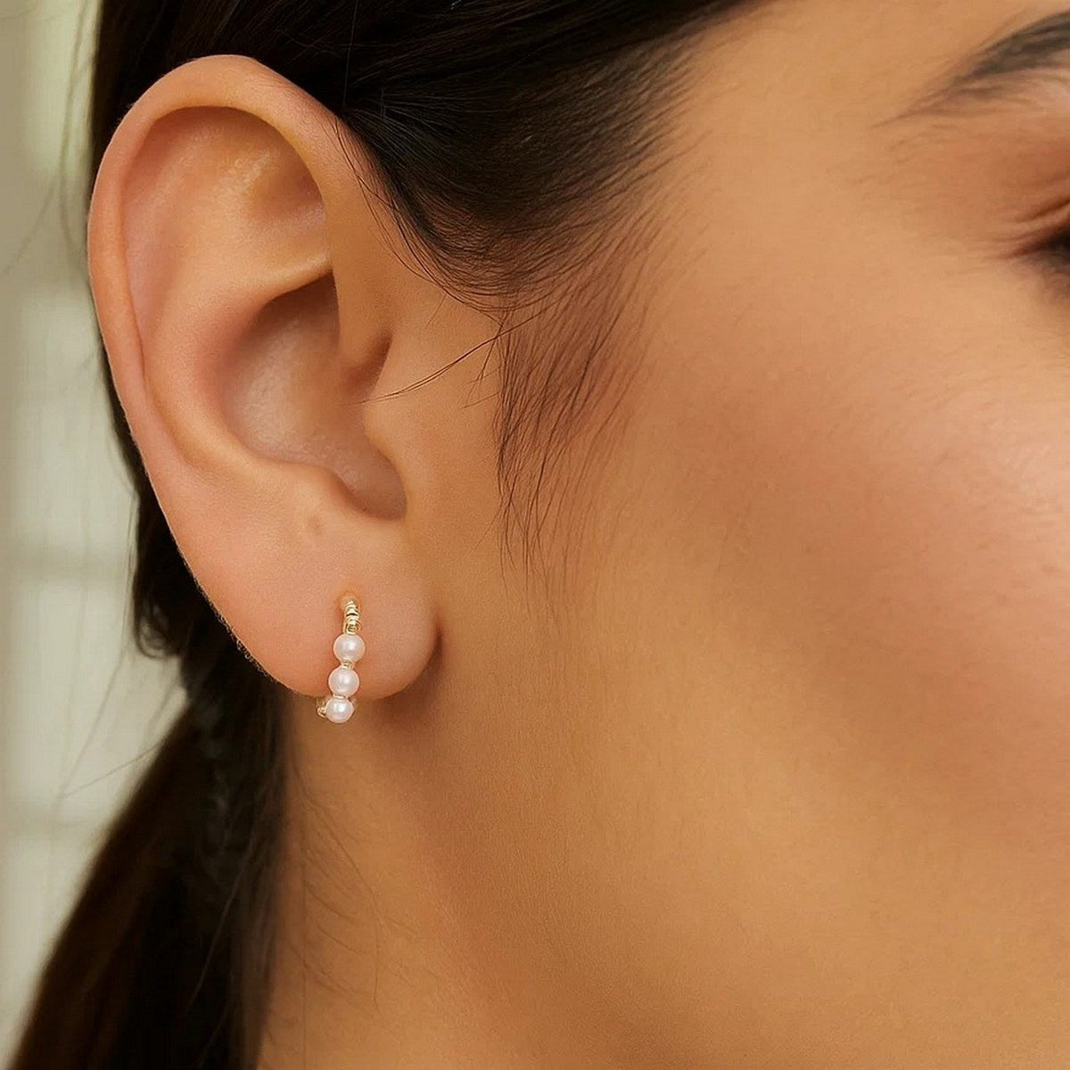 14k Yellow Gold Pearl Huggie Earrings - LinkagejewelrydesignLinkagejewelrydesign