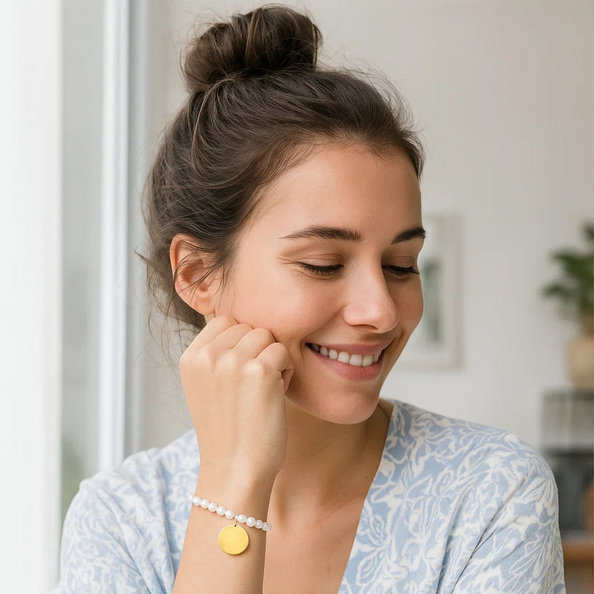 14k Yellow Gold Pearl Tag Charm Bracelet - LinkagejewelrydesignLinkagejewelrydesign