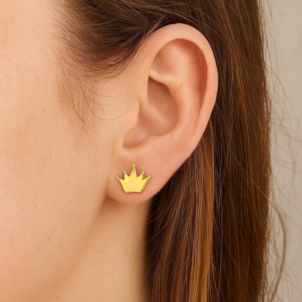 14k Yellow Gold Post Earrings with Crowns - LinkagejewelrydesignLinkagejewelrydesign