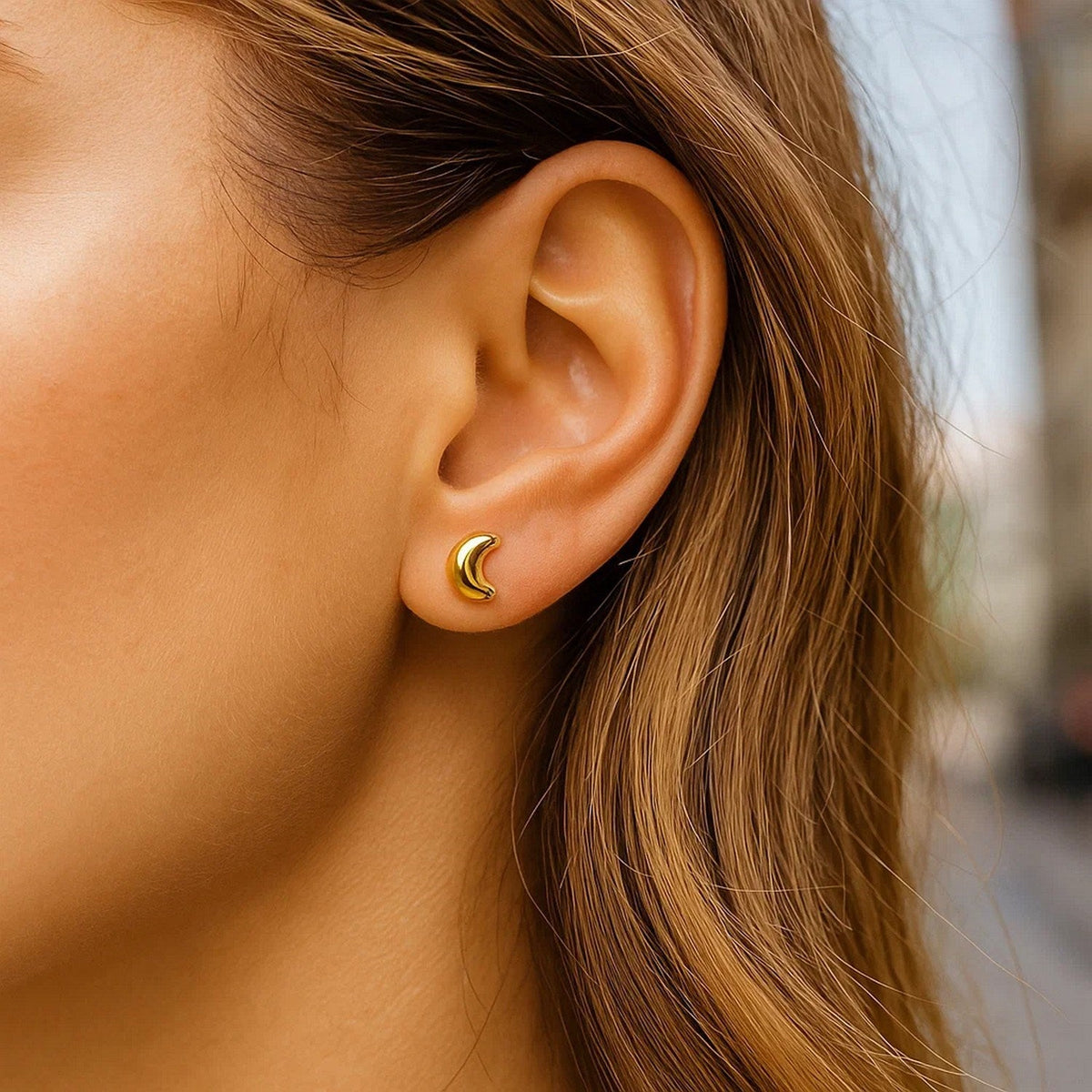 14k Yellow Gold Post Earrings with Moons - LinkagejewelrydesignLinkagejewelrydesign