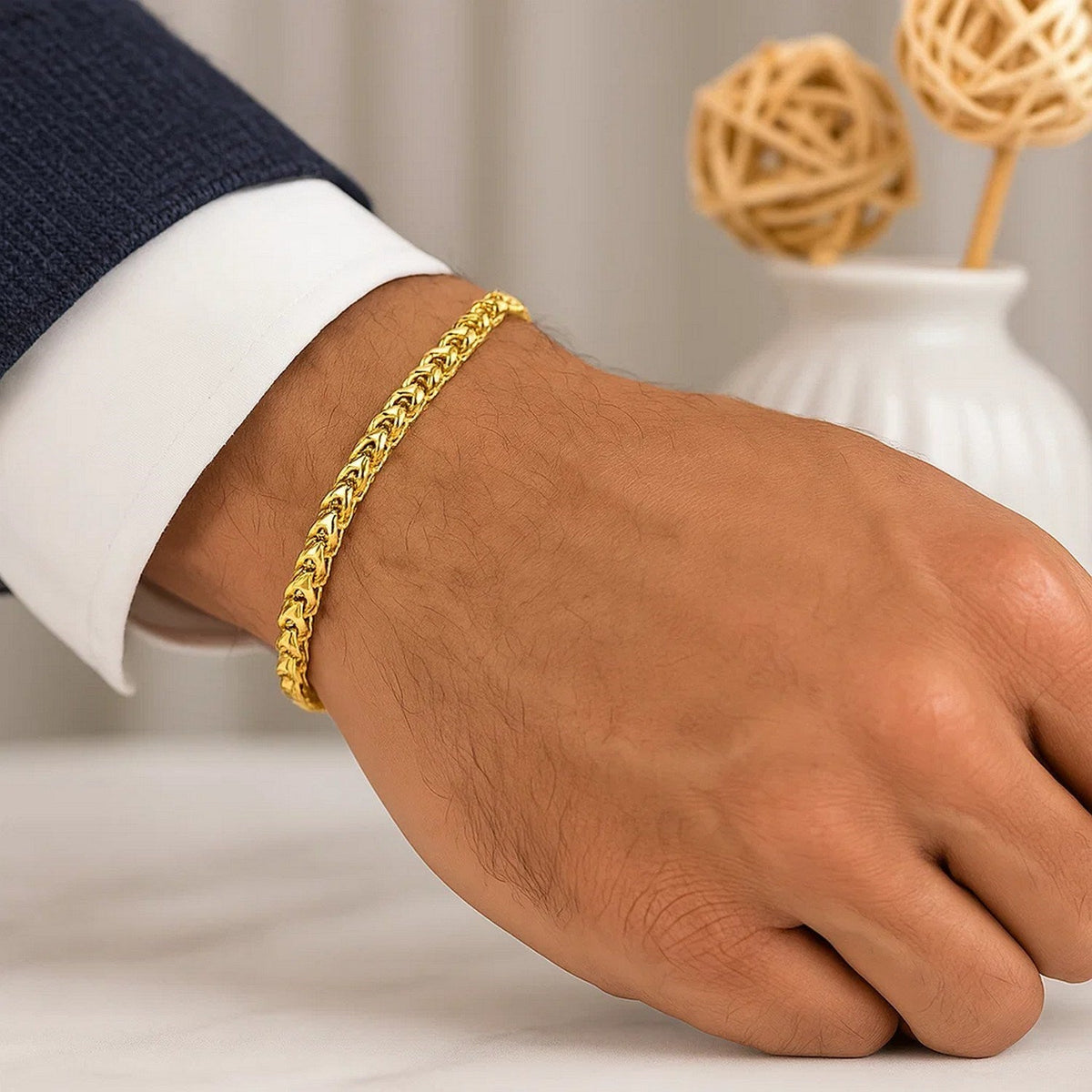 14k Yellow Gold Solid Diamond Cut Round Franco Bracelet (4.60 mm) - LinkagejewelrydesignLinkagejewelrydesign