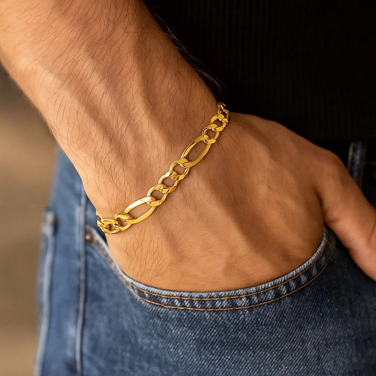 14k Yellow Gold Solid Figaro Bracelet (7.00 mm) - LinkagejewelrydesignLinkagejewelrydesign