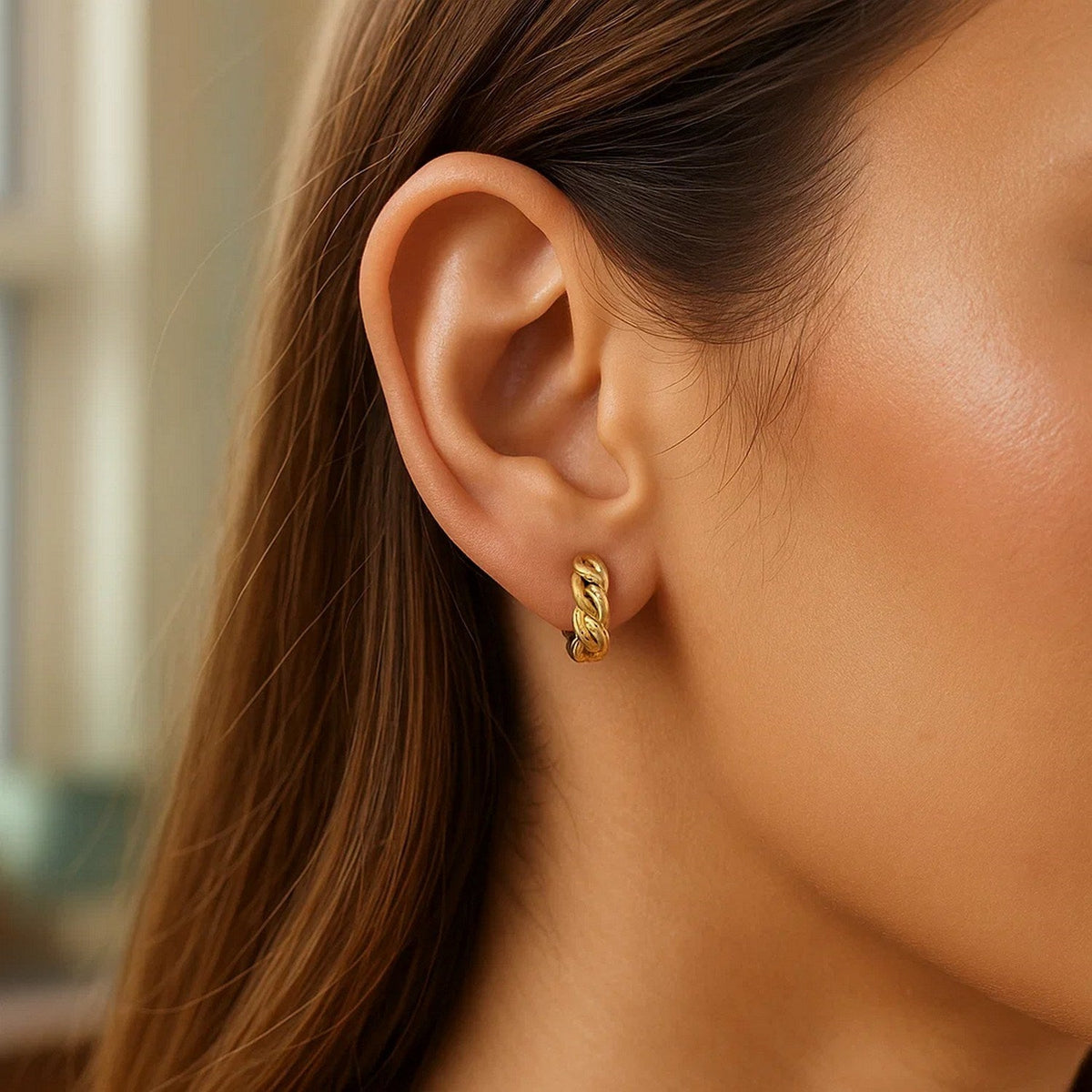 14K Yellow Gold Thick Curb Chain Huggie Hoop Earrings(4.2x12.4mm) - LinkagejewelrydesignLinkagejewelrydesign