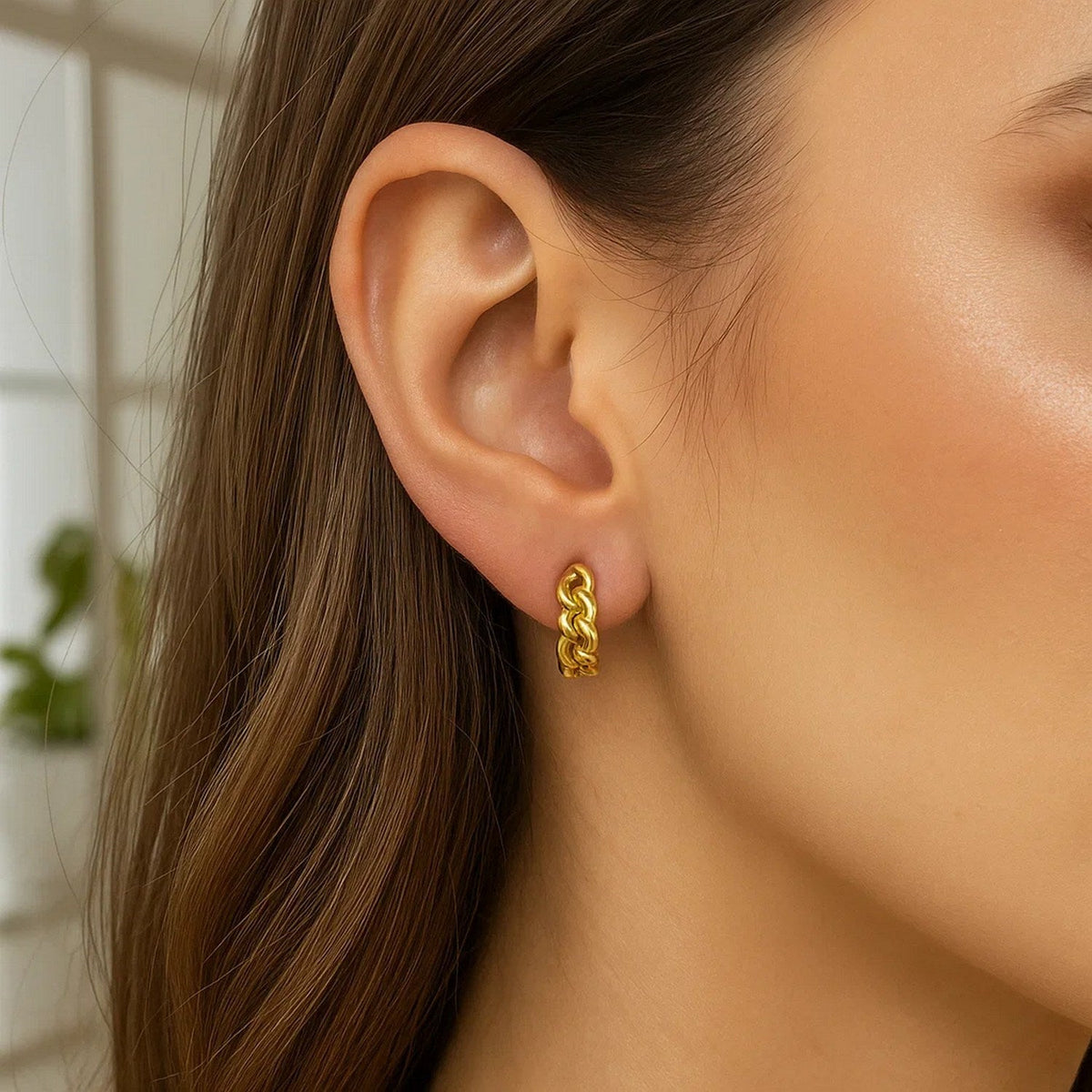 14K Yellow Gold Thick Curb Chain Huggie Hoop Earrings(4.2x12.4mm) - LinkagejewelrydesignLinkagejewelrydesign