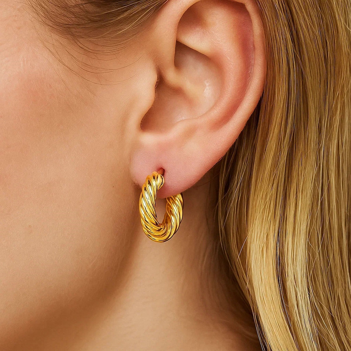 14k Yellow Gold Twisted Cable Small Hoop Earrings - LinkagejewelrydesignLinkagejewelrydesign