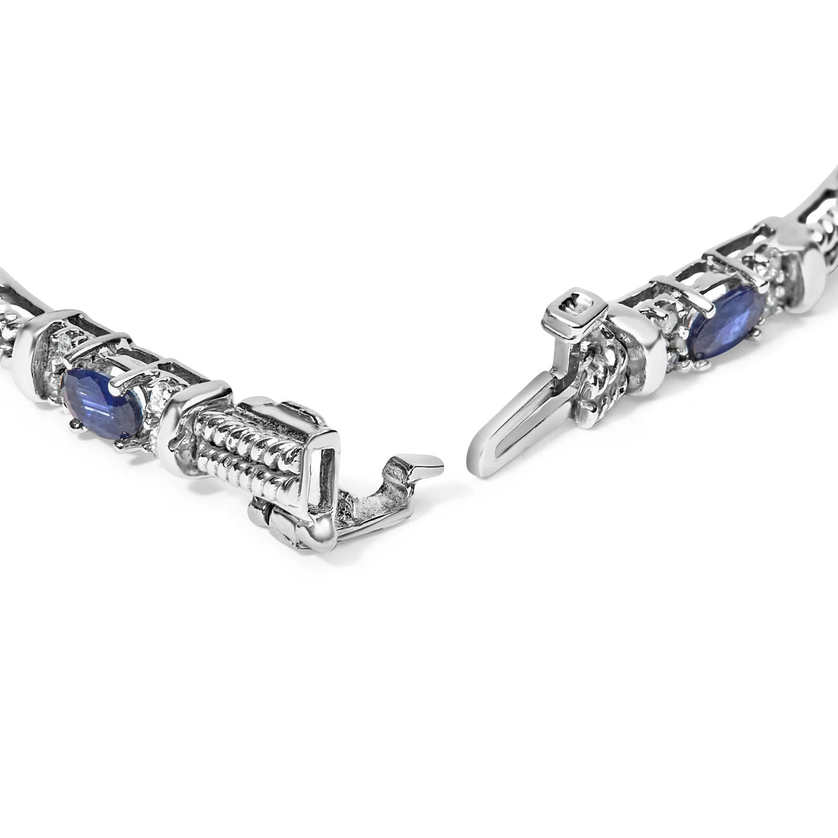 14K White Gold 1/2 Cttw Diamond &amp; Oval Blue Sapphire Braided Link Bracelet (G-H Color, VS1-VS2 Clarity) - 7&quot; Inches