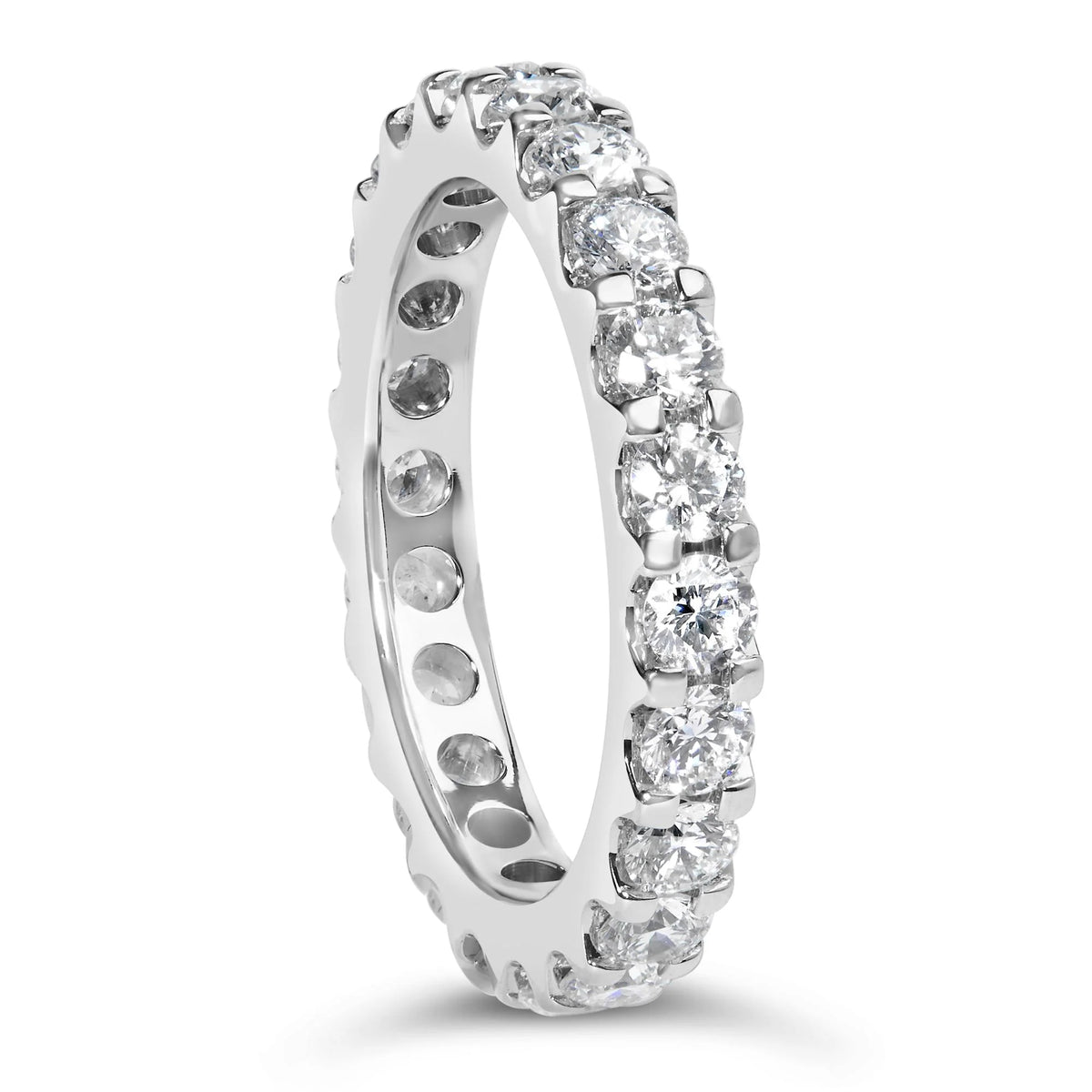 14K White Gold Shared Prong Set Round Diamond Eternity Band Ring (G-H Color, SI1-SI2 Clarity)