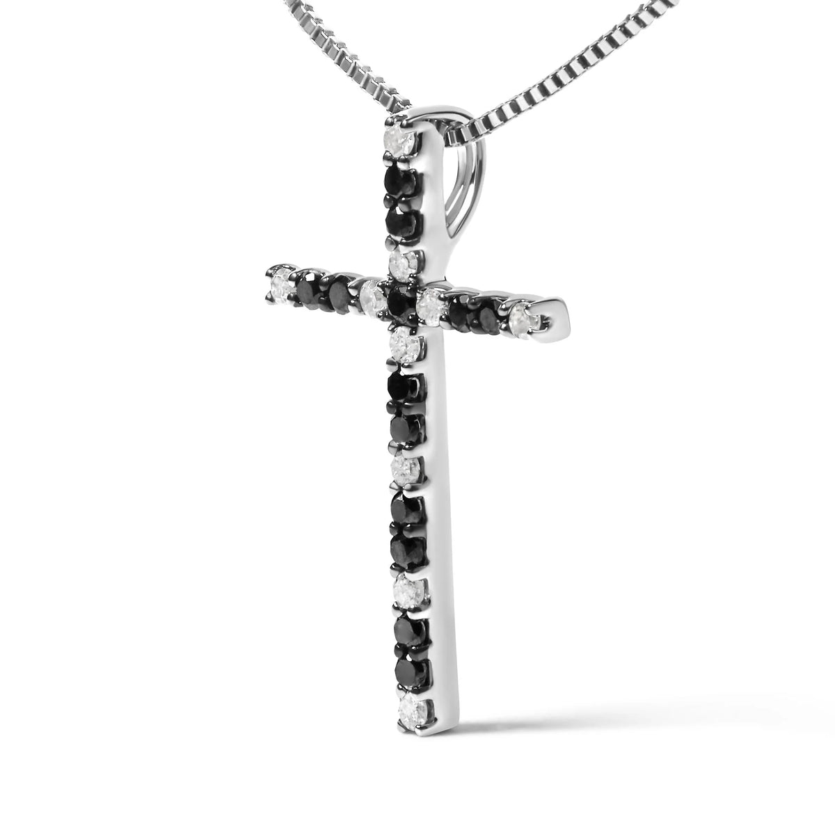 .925 Sterling Silver 1/4 Cttw Black and White Diamond Cross 18&quot; Pendant Necklace (H-I Color, I2-I3 Clarity)