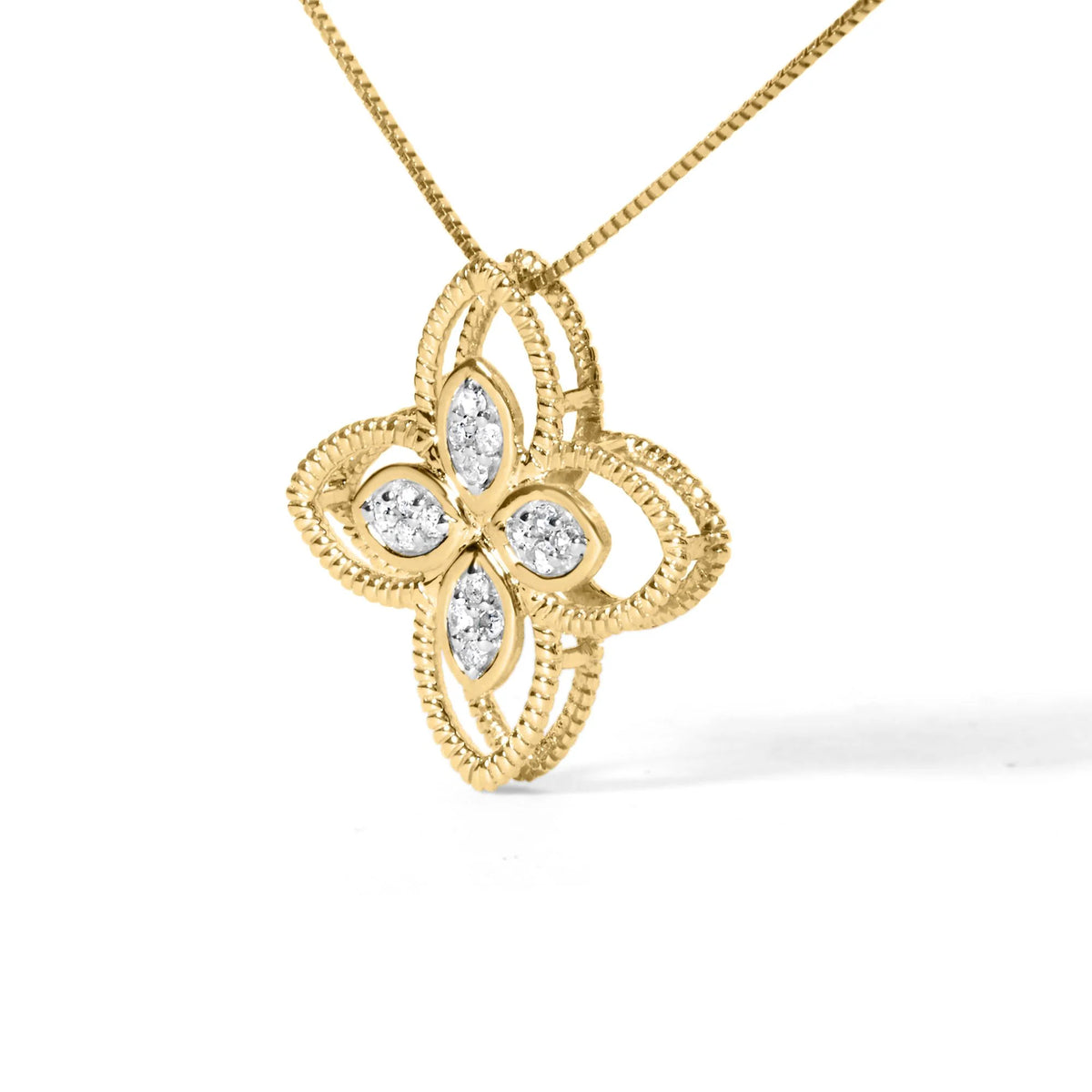 10K Yellow Gold 1/10 Cttw Diamond Floral Motif with Beaded Halo Pendant 18&quot; Necklace (I-J Color, I1-I2 Clarity)