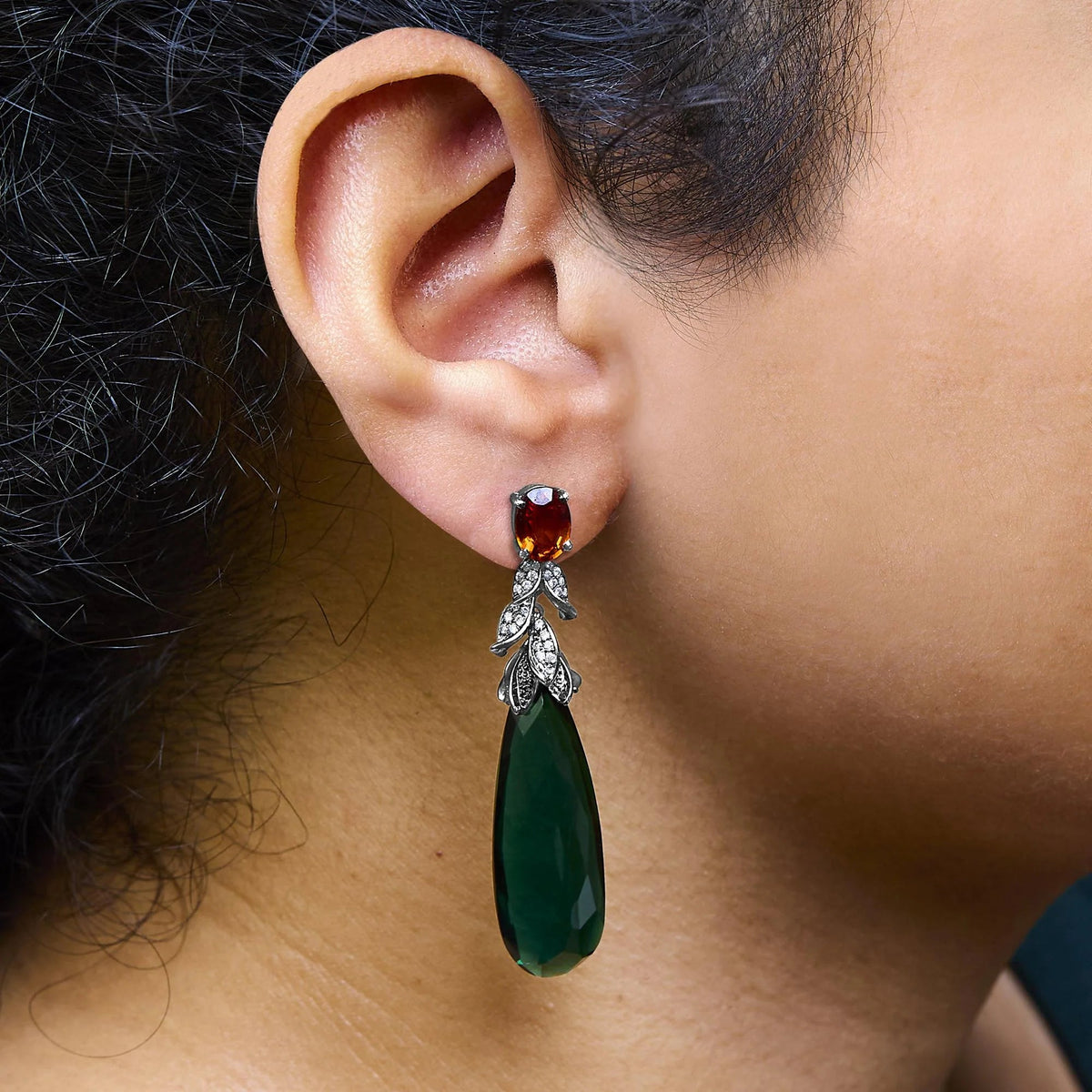 18K White Gold 1/2 Cttw Diamond and Green Quartz Art Deco Inspired 2 1/3" Inch Drop and Dangle Earrings (F - G Color, VS1 - VS2 Clarity) - LinkagejewelrydesignLinkagejewelrydesign