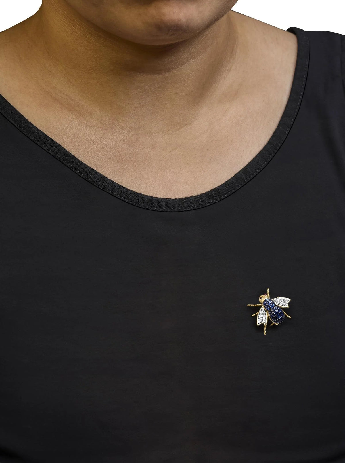 18K Yellow Gold 3/8 Cttw Diamond and 5 4/5 Cttw Blue Sapphire Bumblebee Brooch Pin (F - G Color, VS2 - SI1 Clarity) - LinkagejewelrydesignLinkagejewelrydesign