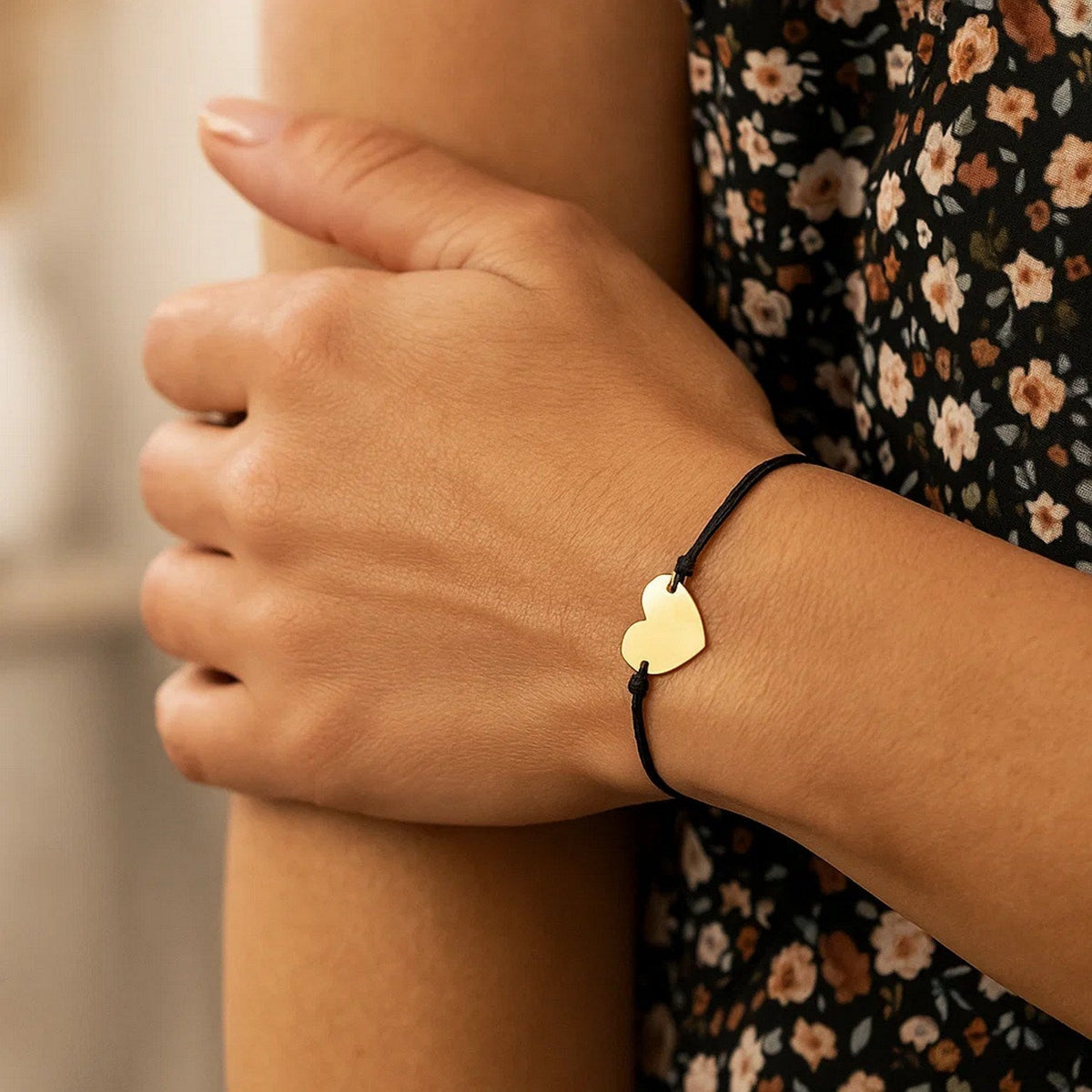 9 1/4 inch Black Cord Adjustable Bracelet with 14k yellow Gold Heart - LinkagejewelrydesignLinkagejewelrydesign