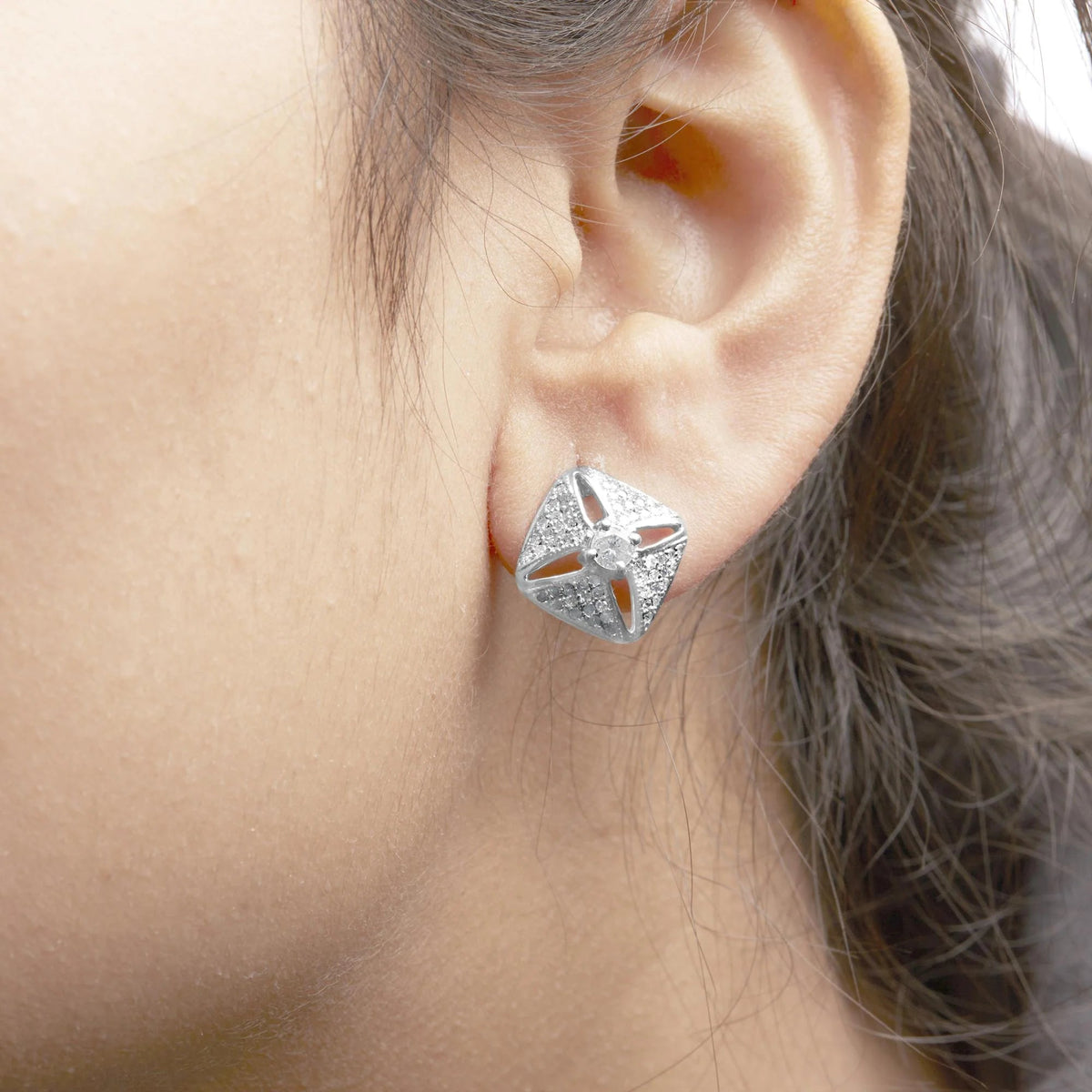 .925 Sterling Silver 1.0 Cttw Diamond Studded Rhombus Stud Earring (H - I Color, I2 - I3 Clarity) - LinkagejewelrydesignLinkagejewelrydesign