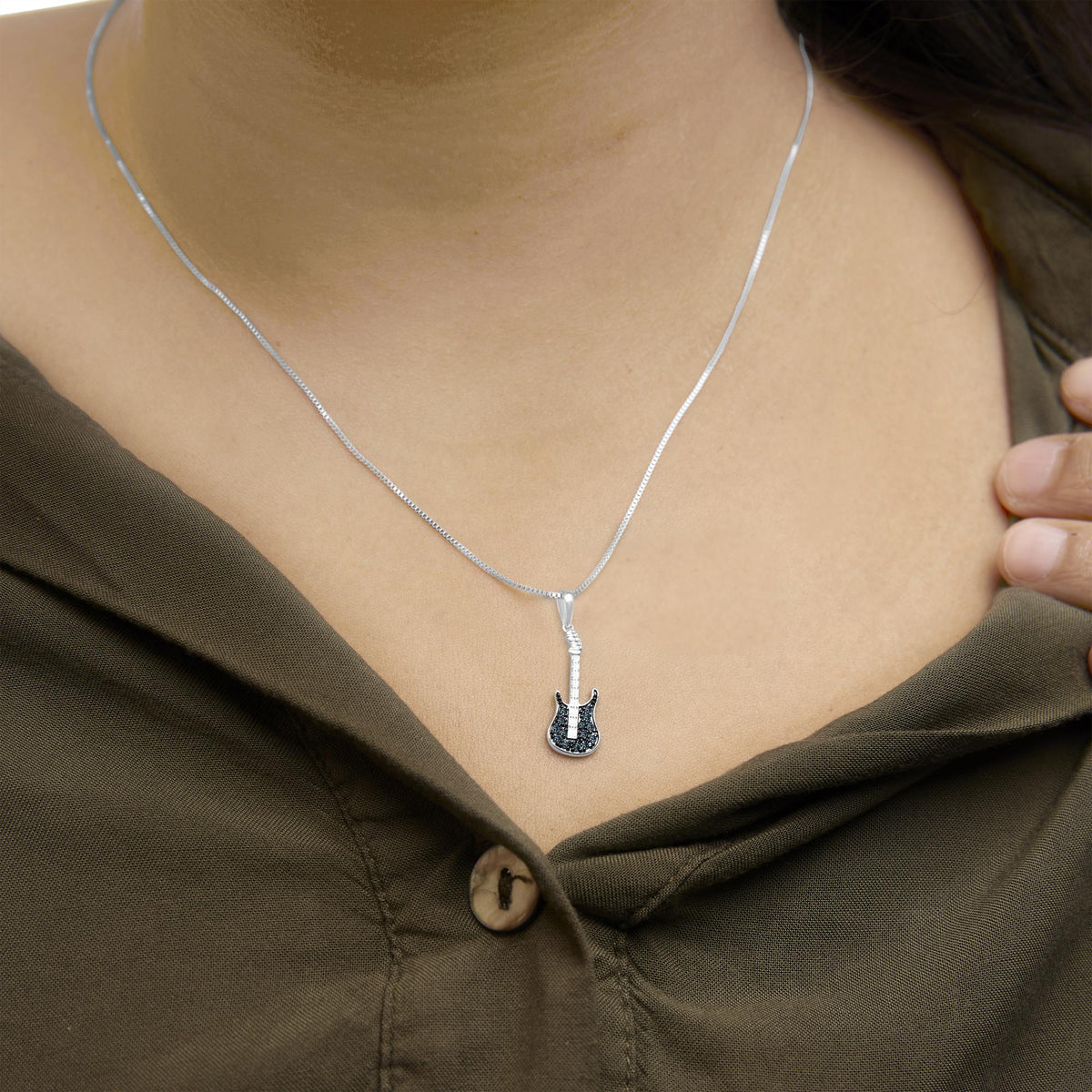 925 Sterling Silver 1/10 Cttw Treated Diamond Guitar 18&quot; Pendant Necklace (Blue Color, I2 - I3 Clarity) - LinkagejewelrydesignLinkagejewelrydesign