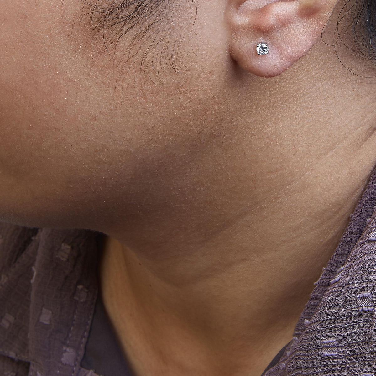 .925 Sterling Silver Silver Round Lab Grown Diamond Classic 4 - Prong Solitaire Stud Earrings (F - G Color, VS1 - VS2 Clarity) - LinkagejewelrydesignLinkagejewelrydesign