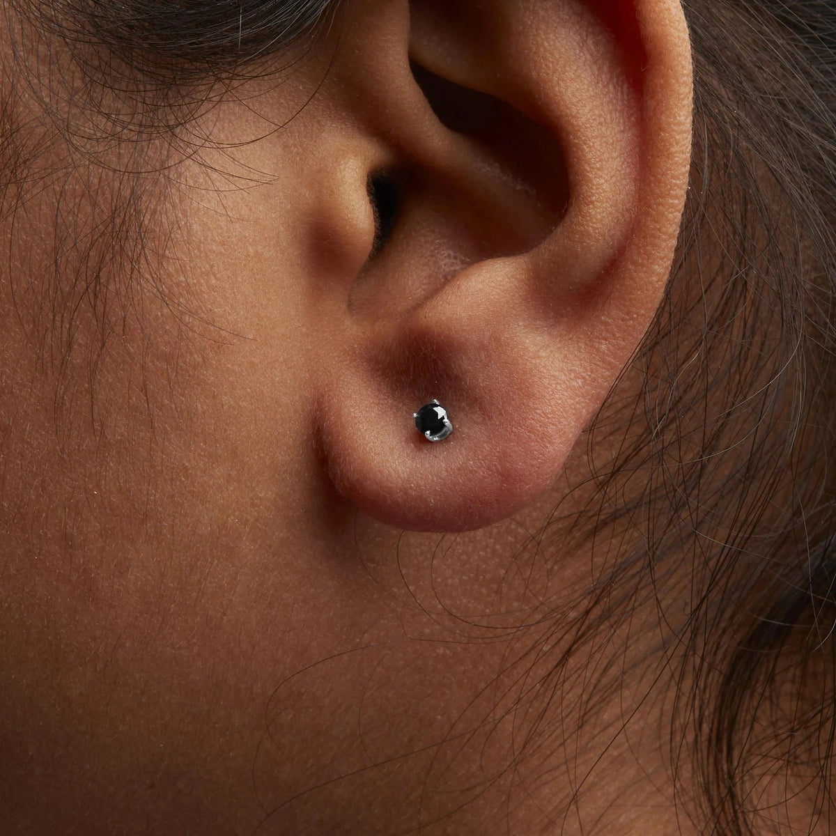 .925 Sterling Silver Silver Round Lab Grown Diamond Classic 4 - Prong Solitaire Stud Earrings (F - G Color, VS1 - VS2 Clarity) - LinkagejewelrydesignLinkagejewelrydesign