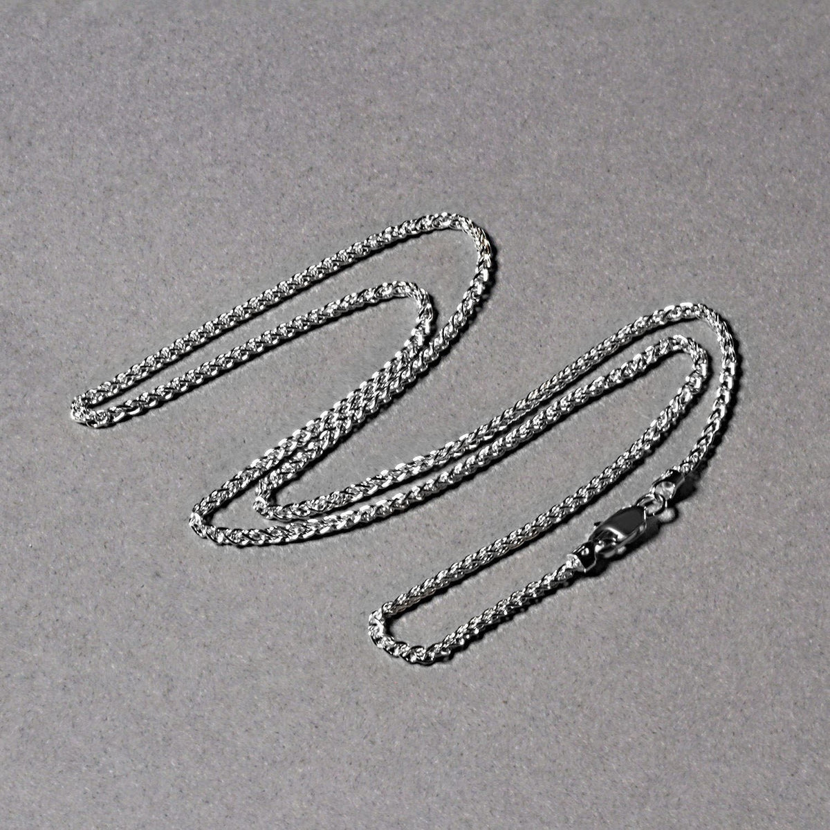 14k White Gold Round Wheat Chain (1.5 mm)