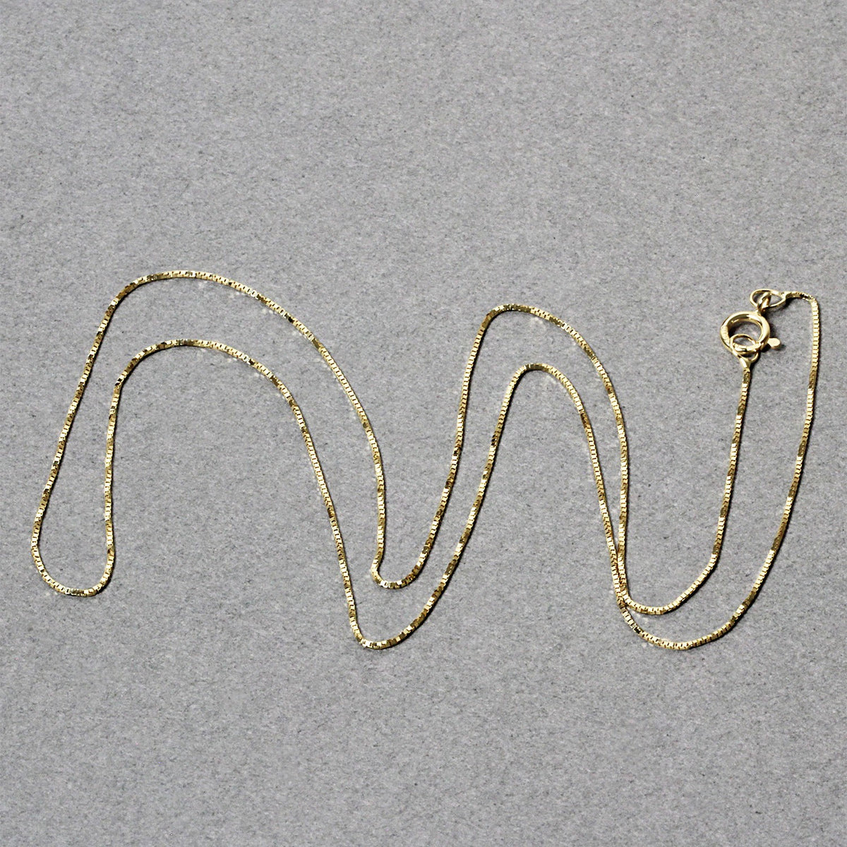 14k Yellow Gold Classic Box Chain (0.45 mm)