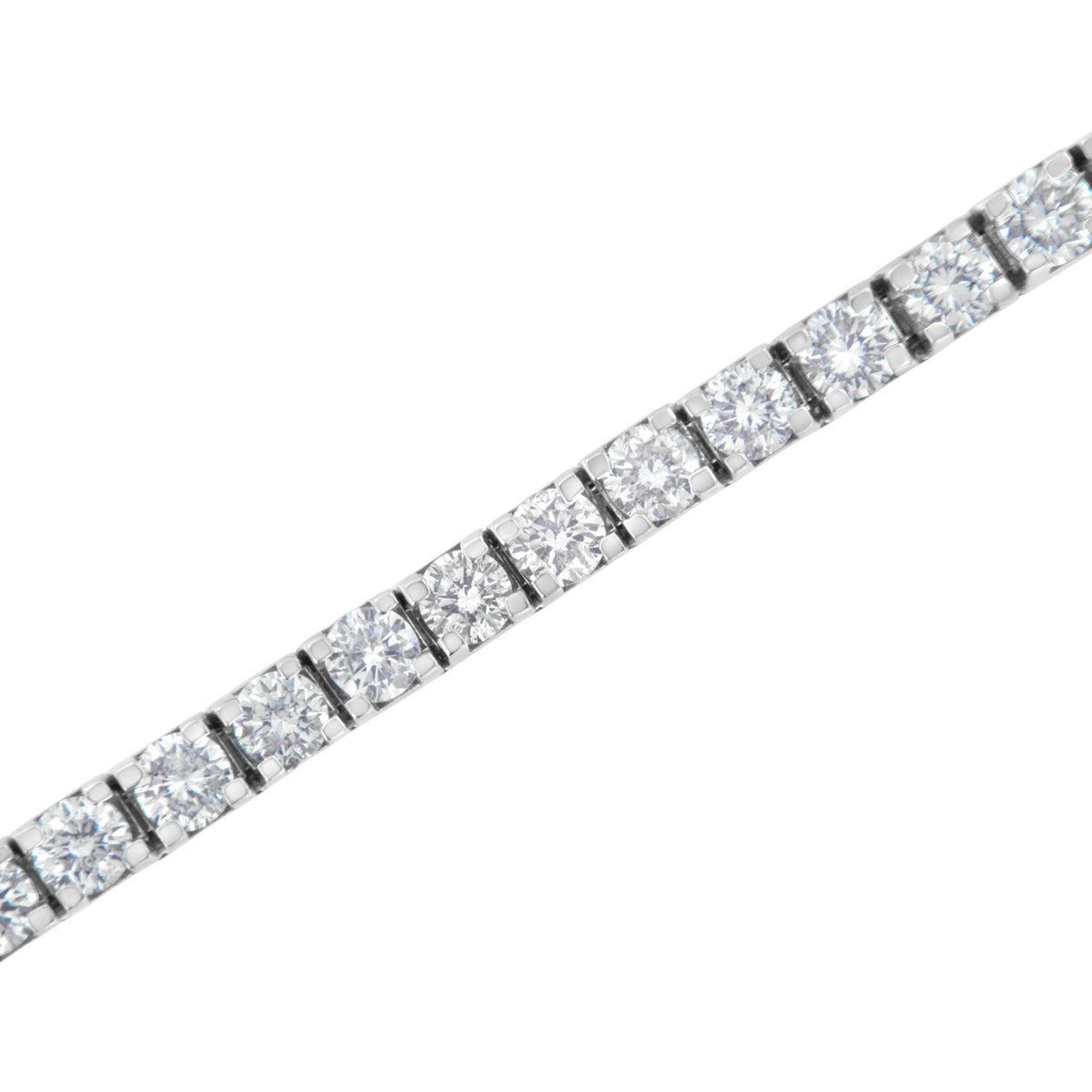 IGI Certified 5-3/4 Cttw Round-Brilliant Diamond 14K White Gold 7” Hinged Tennis Bracelet (H-I Color, I1-I2 Clarity)