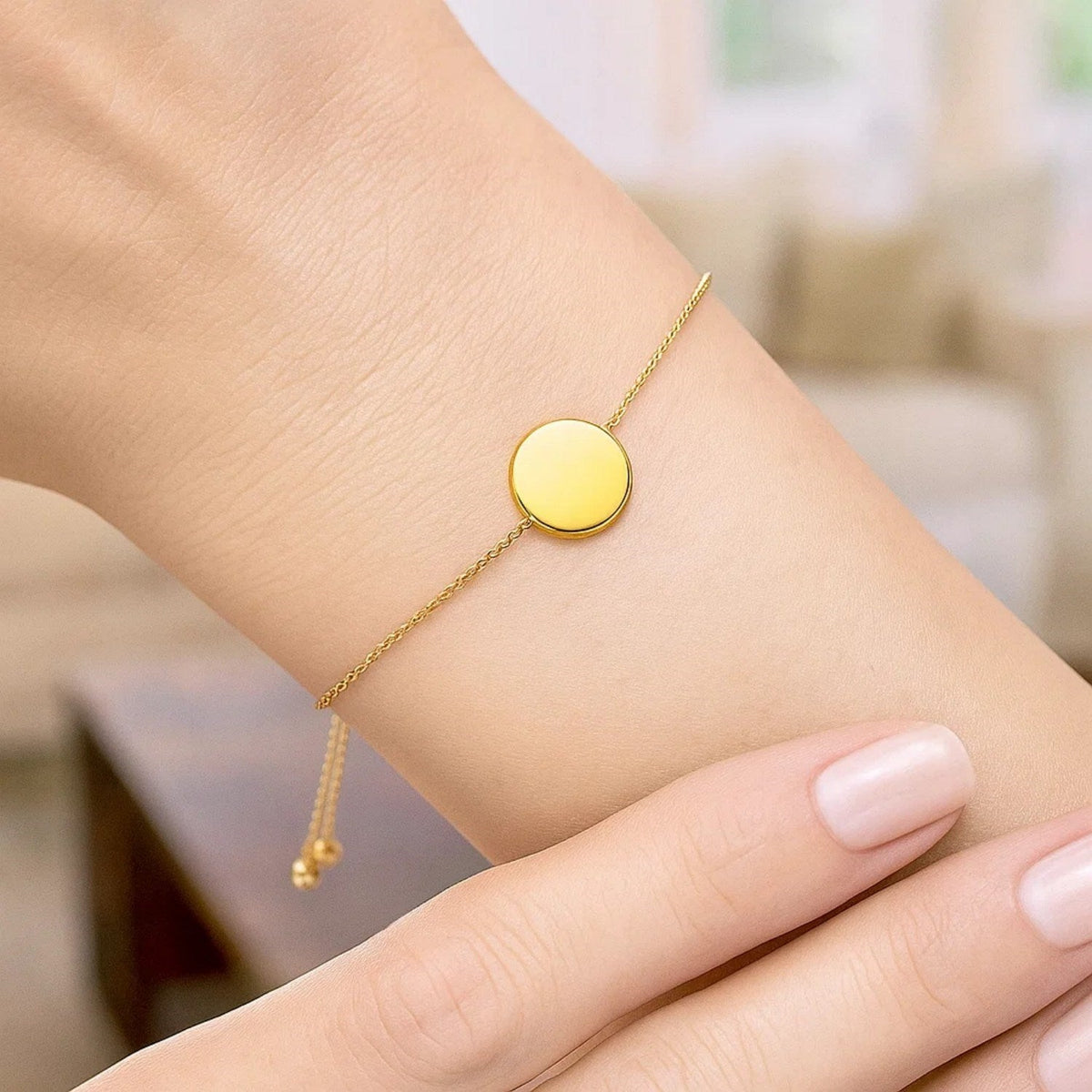 Adjustable Bracelet with Shiny Circle in 14k Yellow Gold (7.50 mm) - LinkagejewelrydesignLinkagejewelrydesign