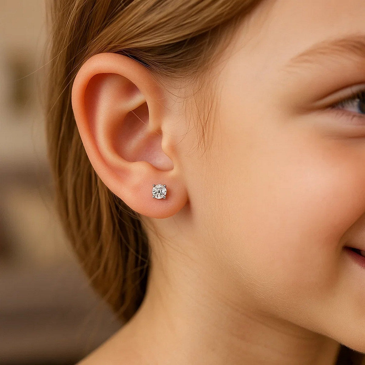 Sterling Silver 3mm Faceted White Cubic Zirconia Stud Earrings - LinkagejewelrydesignLinkagejewelrydesign