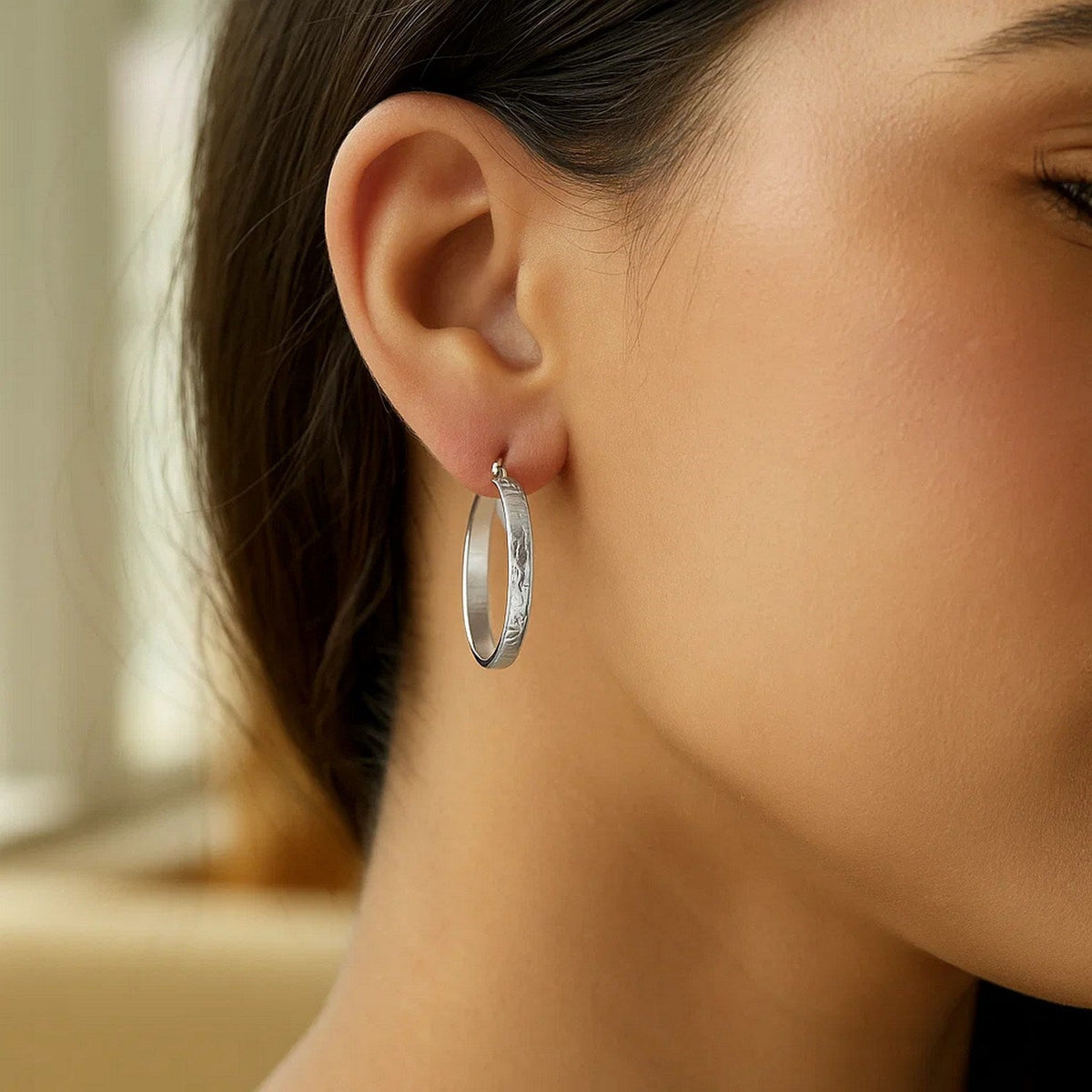 Sterling Silver Hammered Style Hoop Earrings with Rhodium Plating (4x30mm) - LinkagejewelrydesignLinkagejewelrydesign