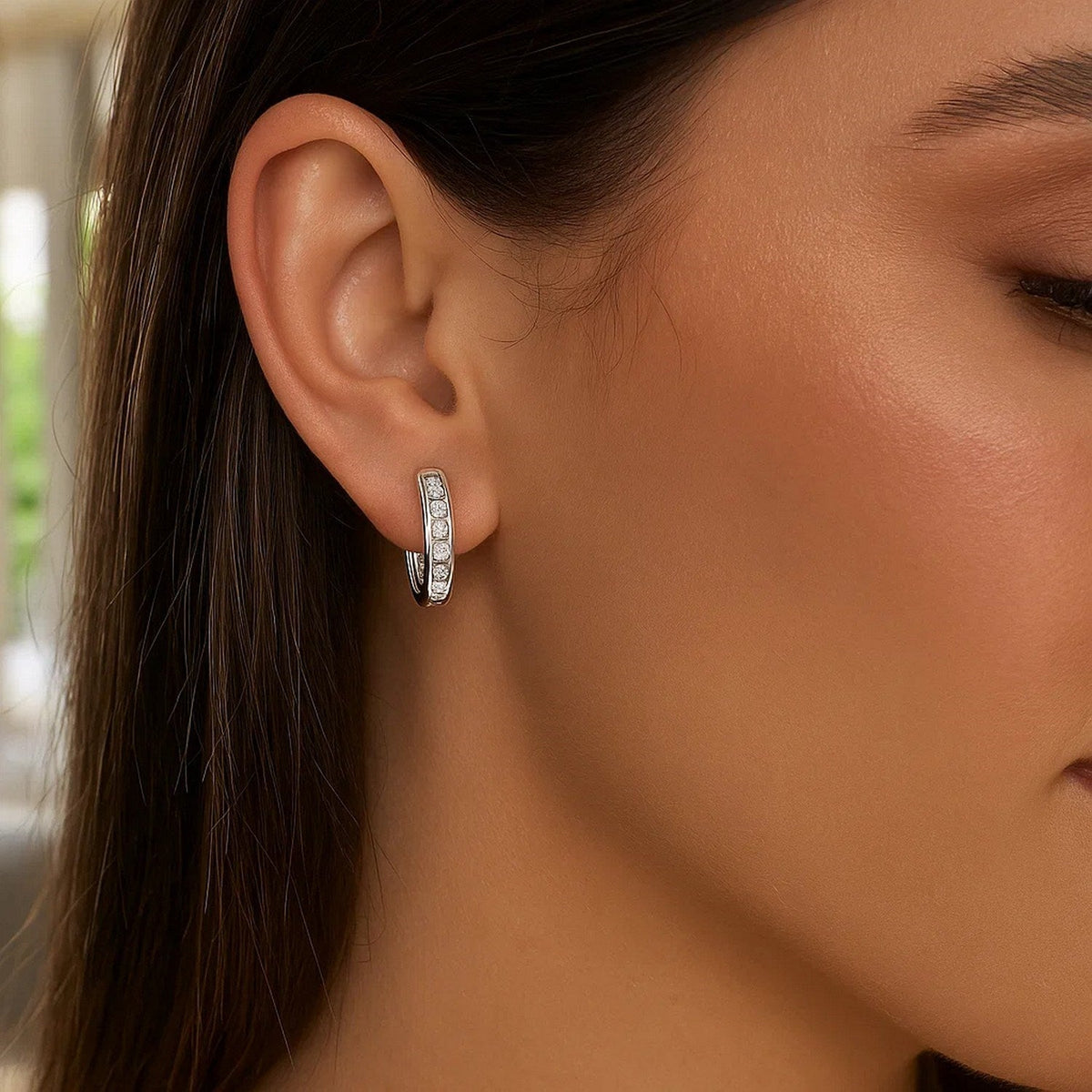 Sterling Silver Oval Hoop Earrings with Cubic Zirconias(3x15mm) - LinkagejewelrydesignLinkagejewelrydesign