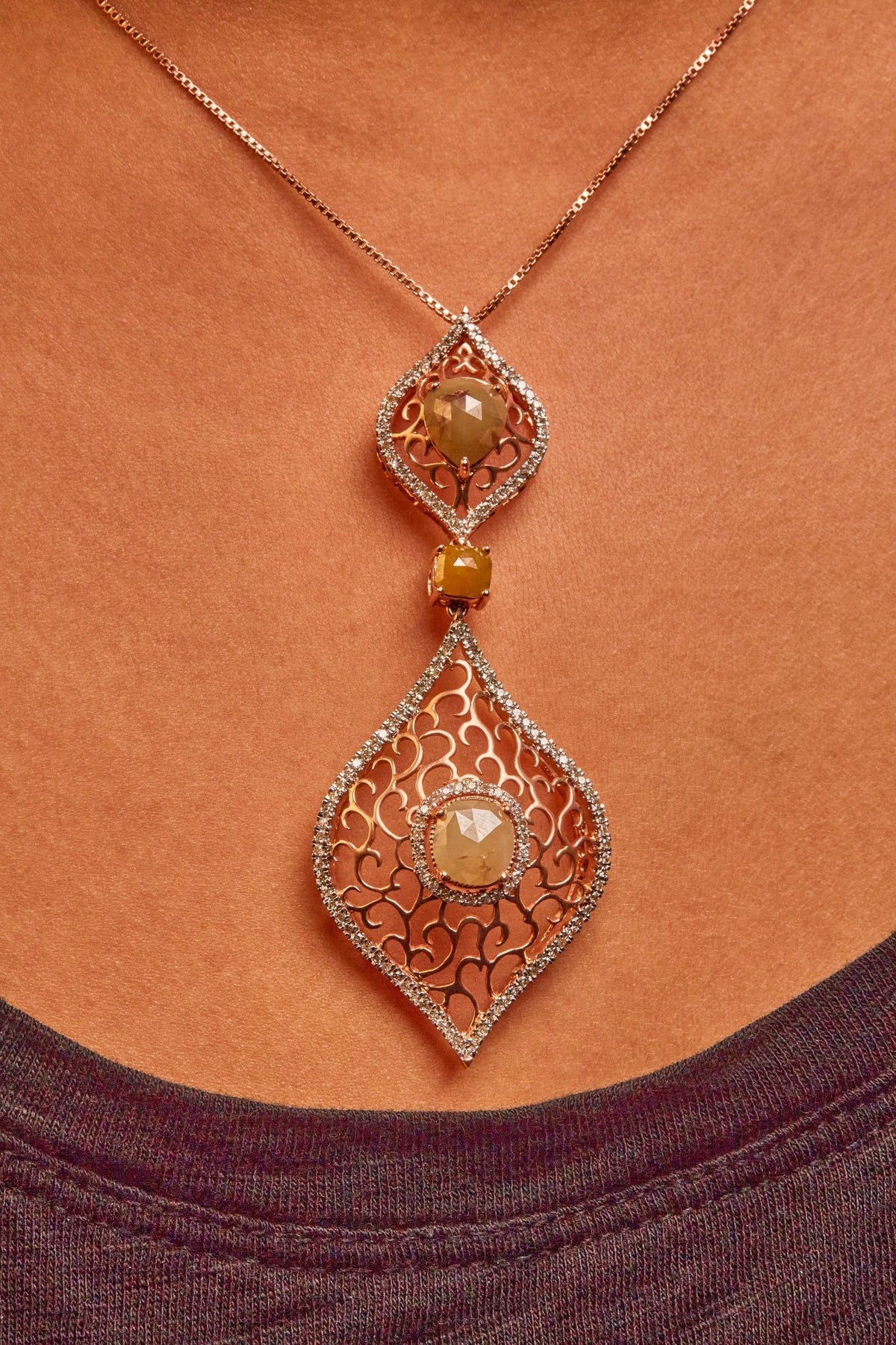 14K Rose Gold 4 5/8 Cttw Rose Cut Diamond and White Diamond Double Floral Rhombus 18&quot; Inch Pendant Necklace (Brown/I-J Color, I1-I2 Clarity) - LinkagejewelrydesignLinkagejewelrydesign