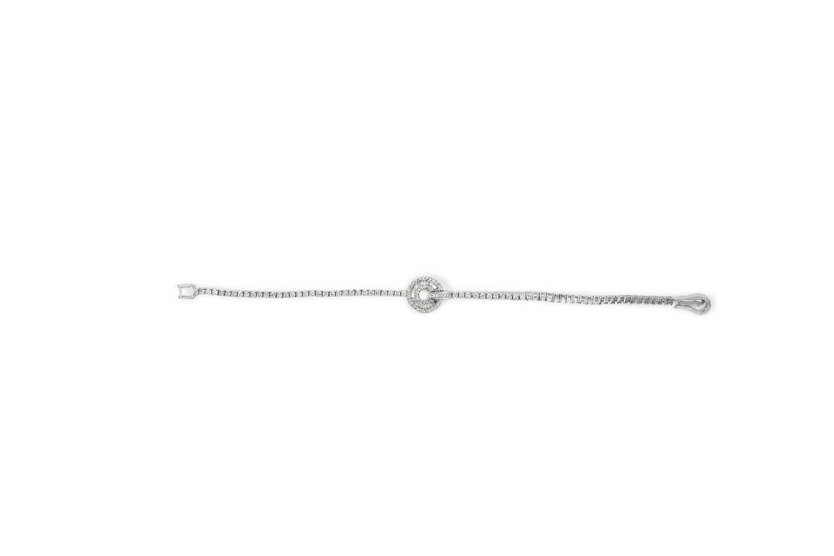 14K White Gold 2 1/2 Cttw Diamond 7&quot; Classic Tennis Bracelet with Medallion Station (H-I Color, I1-I2 Clarity) - LinkagejewelrydesignLinkagejewelrydesign