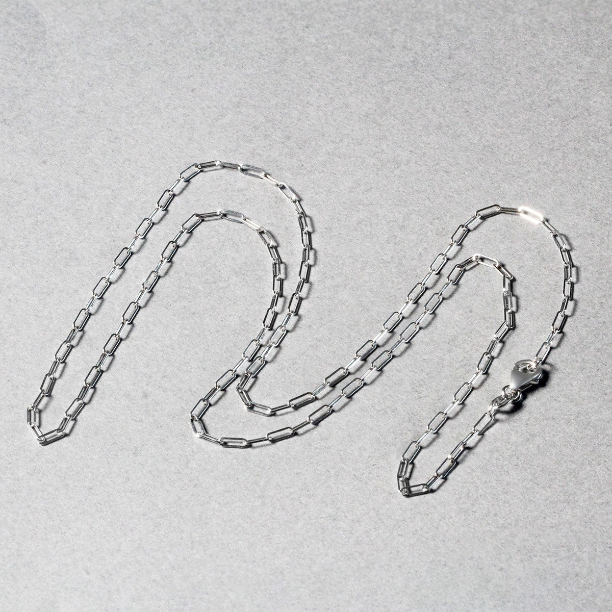 14K White Gold Fine Paperclip Chain (1.5mm) - LinkagejewelrydesignLinkagejewelrydesign