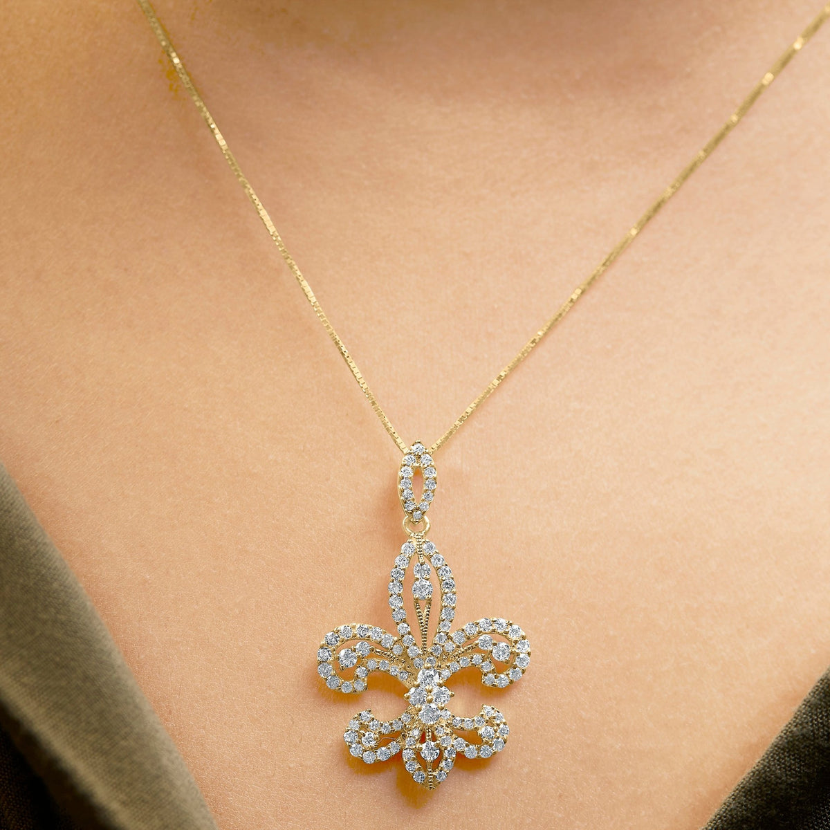 14K Yellow Gold 1.00 Cttw Round Diamond Fleur De Lis 18&quot; Pendant Necklace (H-I Color, SI2-I1 Clarity) - LinkagejewelrydesignLinkagejewelrydesign