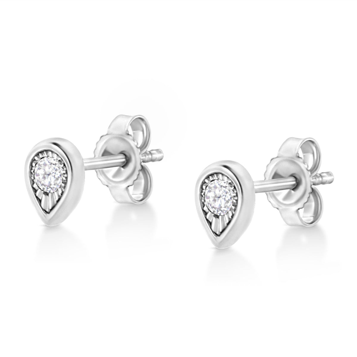 .925 Sterling Silver 1/10 Cttw Miracle-Set Diamond Heart Shape Stud Earrings (I-J Color, I2-I3 Clarity) - LinkagejewelrydesignLinkagejewelrydesign